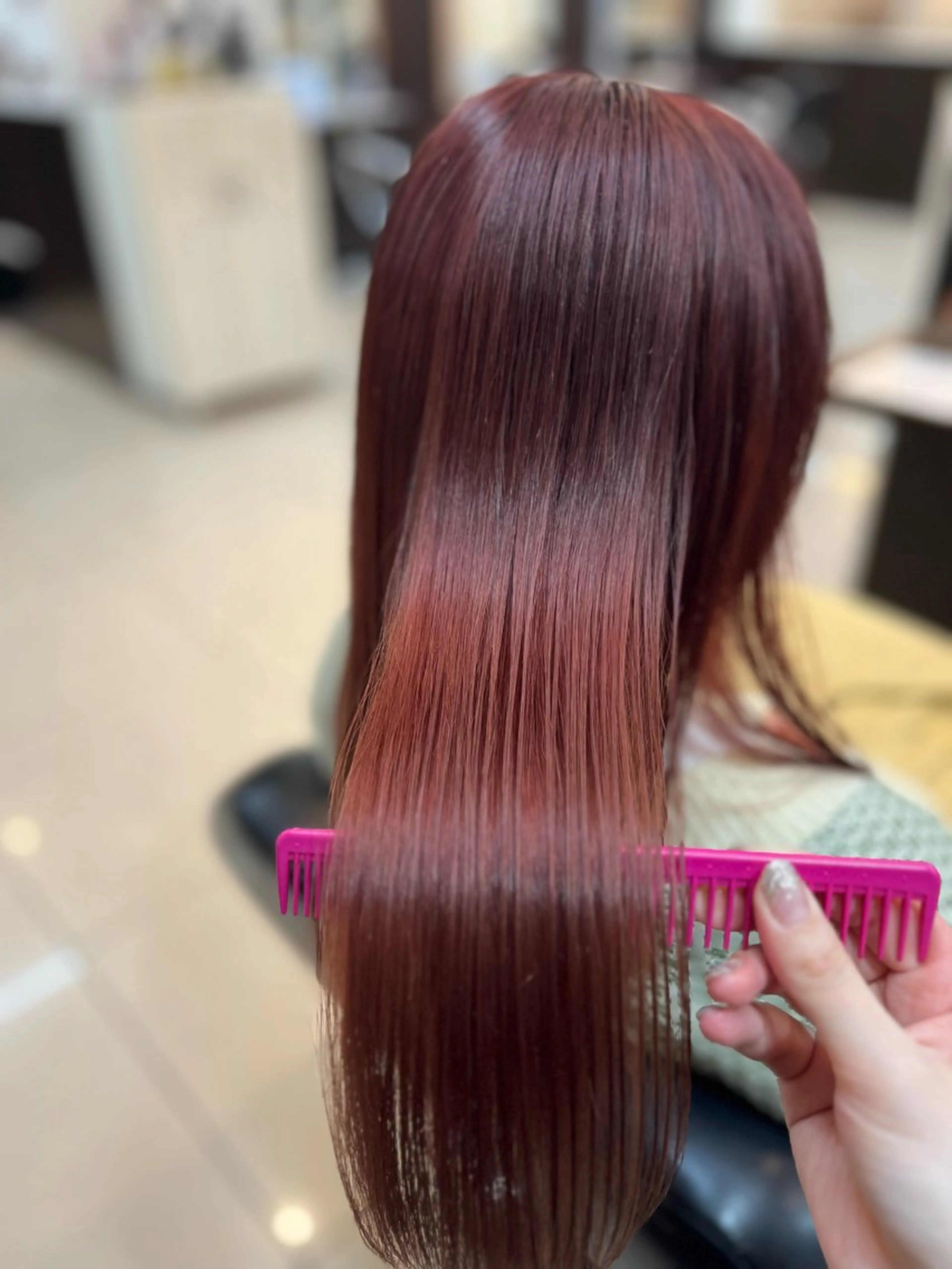 セミロング カラー ブラウンカラー ピンクカラー レッドカラー レッドブラウン トリートメント ヘアカラー STREAM HAIR所属・🍒 SANA🍒のヘアスタイル