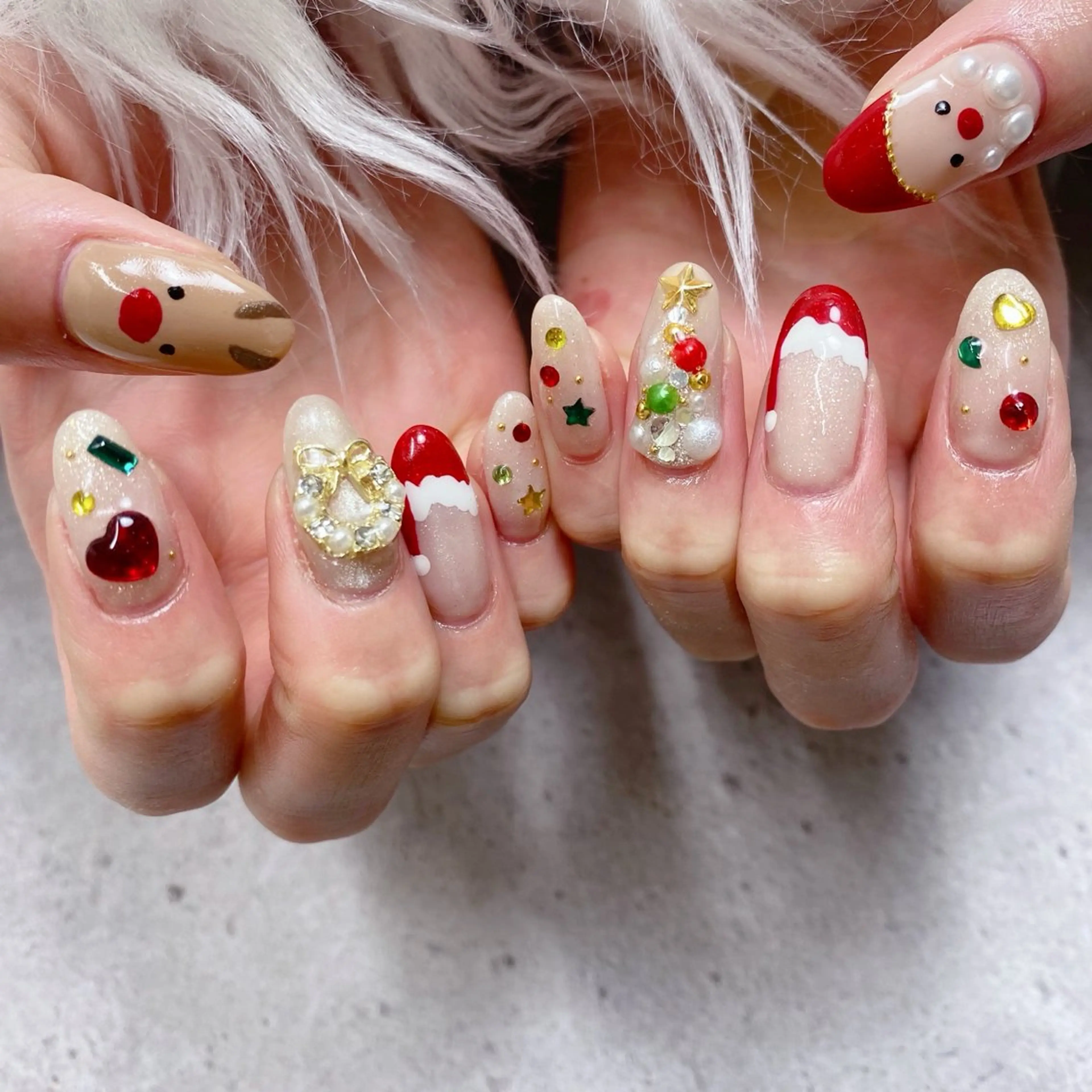 ネイル ハンドネイル フットネイル emma.nail kanakoのネイルデザイン