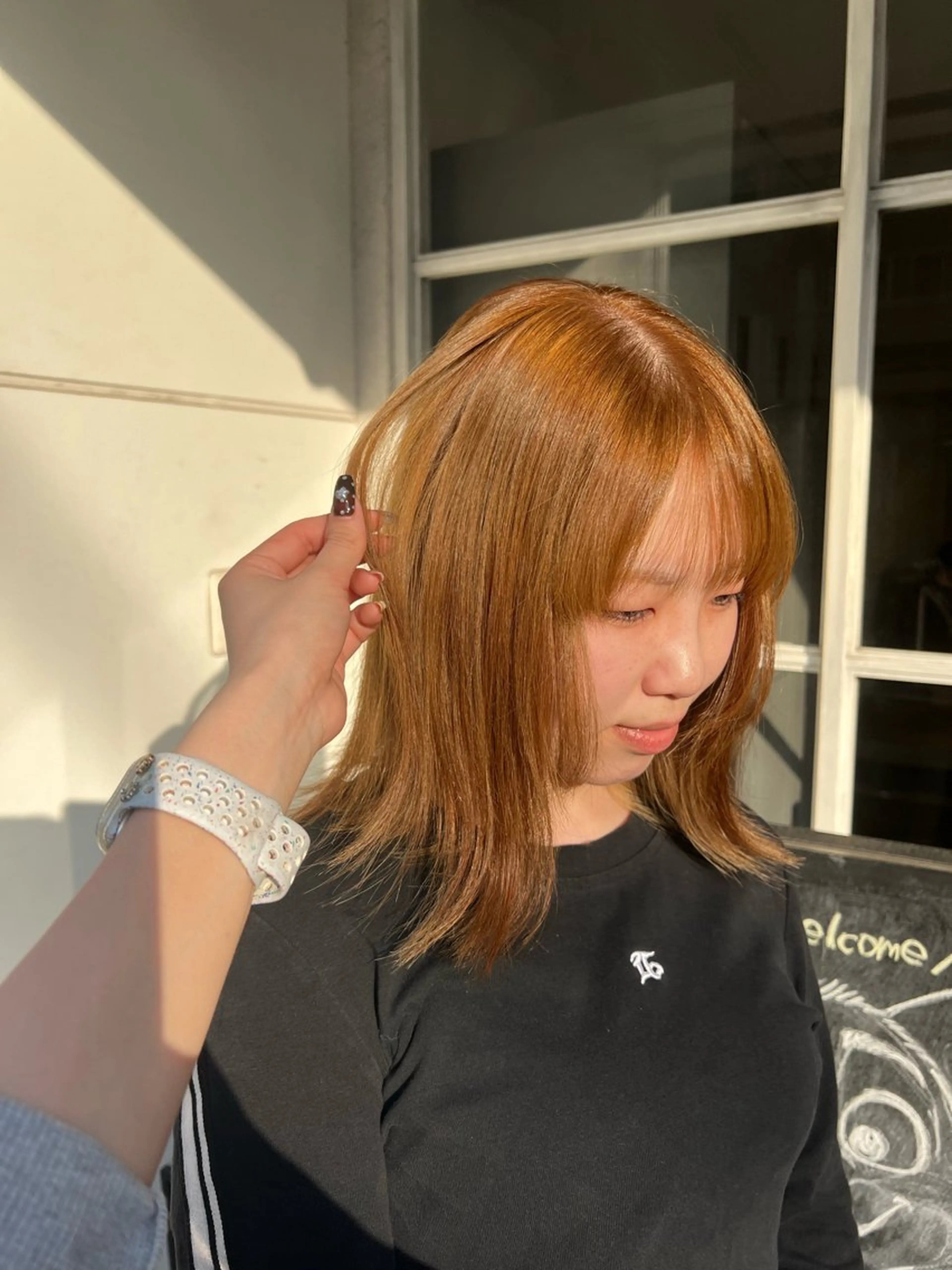 セミロング ヘアカラー トリートメント ワタナベ モカ🦢ダブルカラーのヘアスタイル