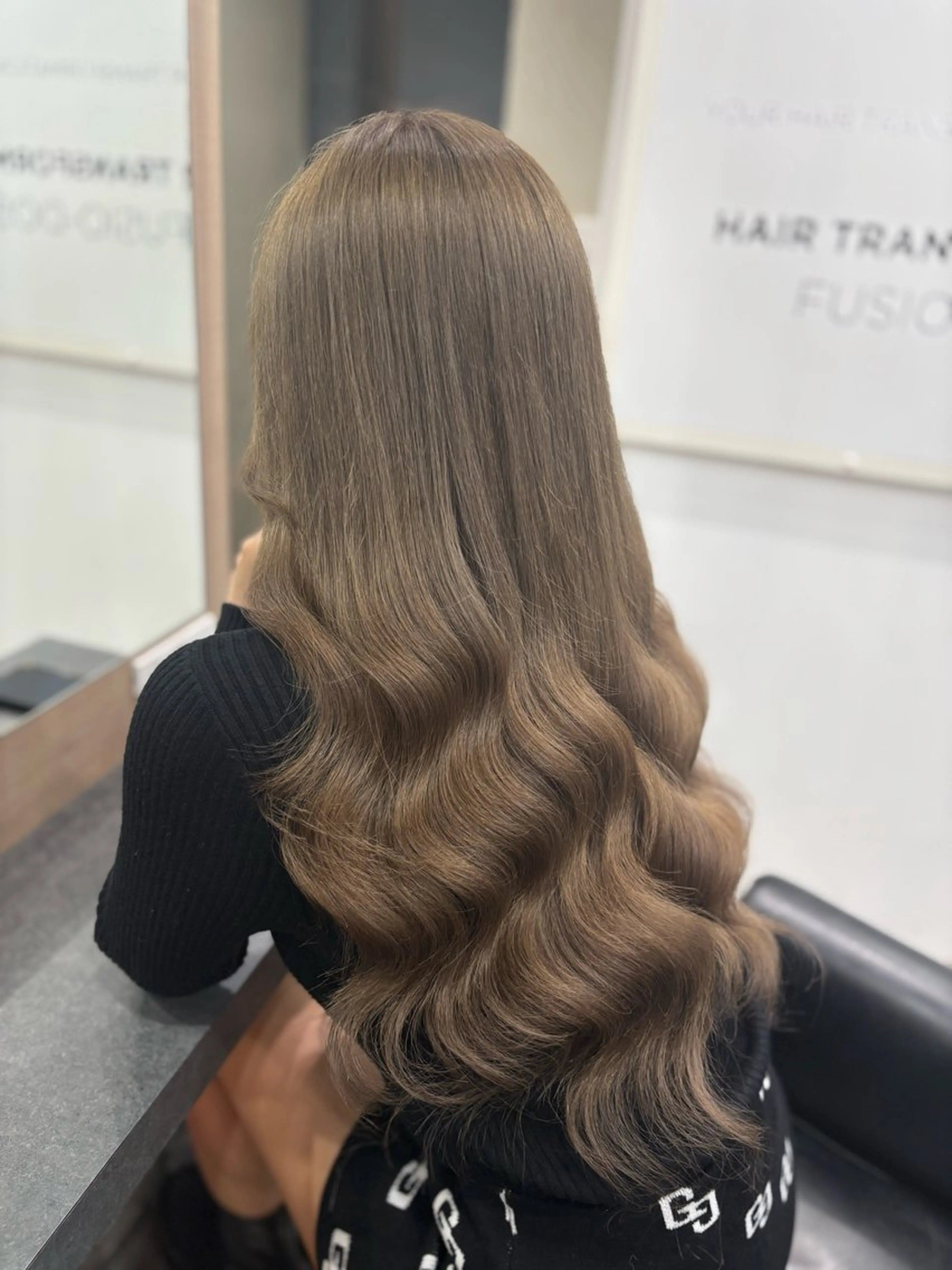 ロング カラー アッシュ アッシュブラウン ベージュカラー ブリーチ ブラウンカラー カット ヘアカラー エクステ 横浜/エクステ特化× 艶カラー/あいかのヘアスタイル