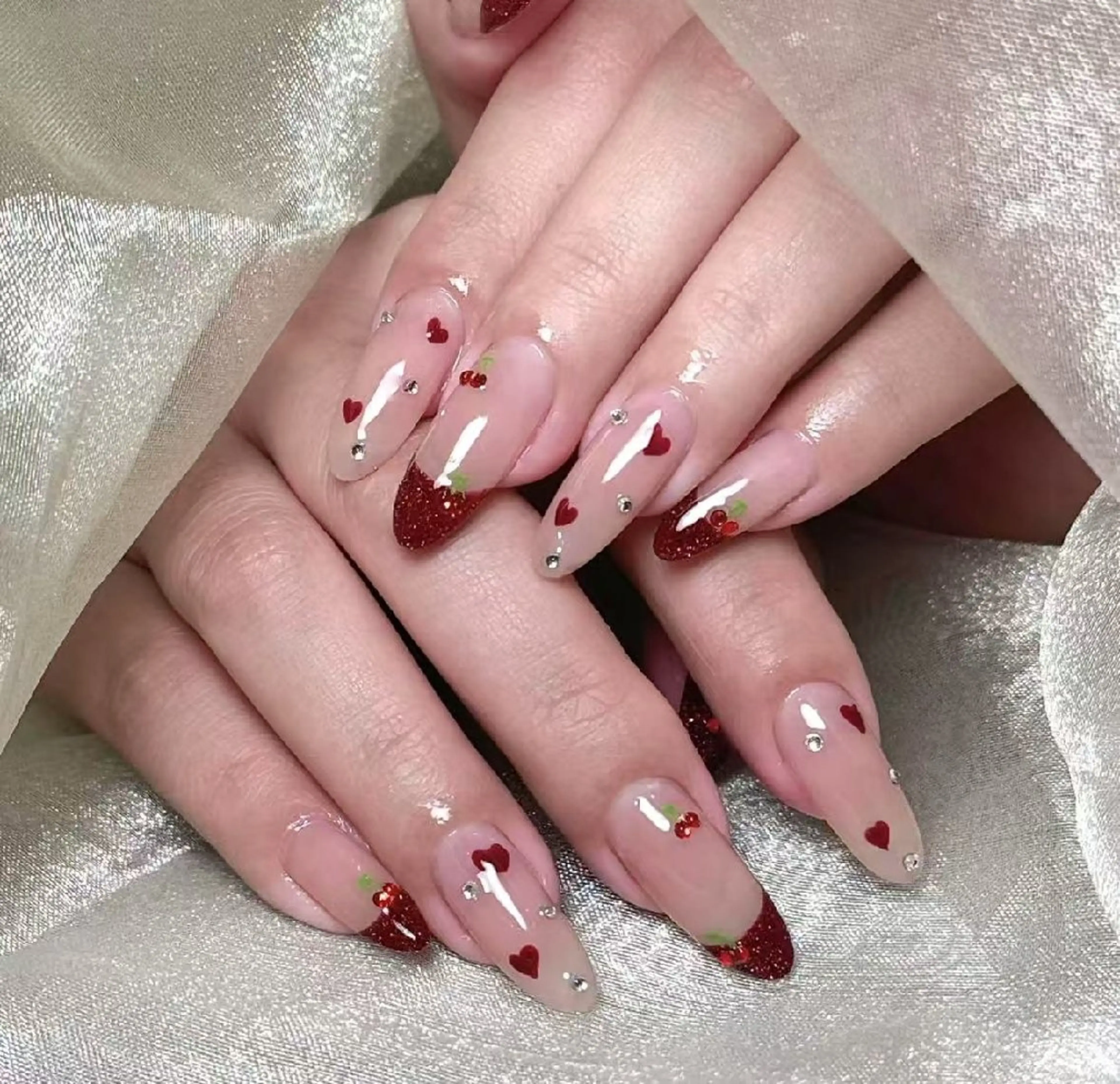 ネイル ハンドネイル Pure&Rich Nailのネイルデザイン
