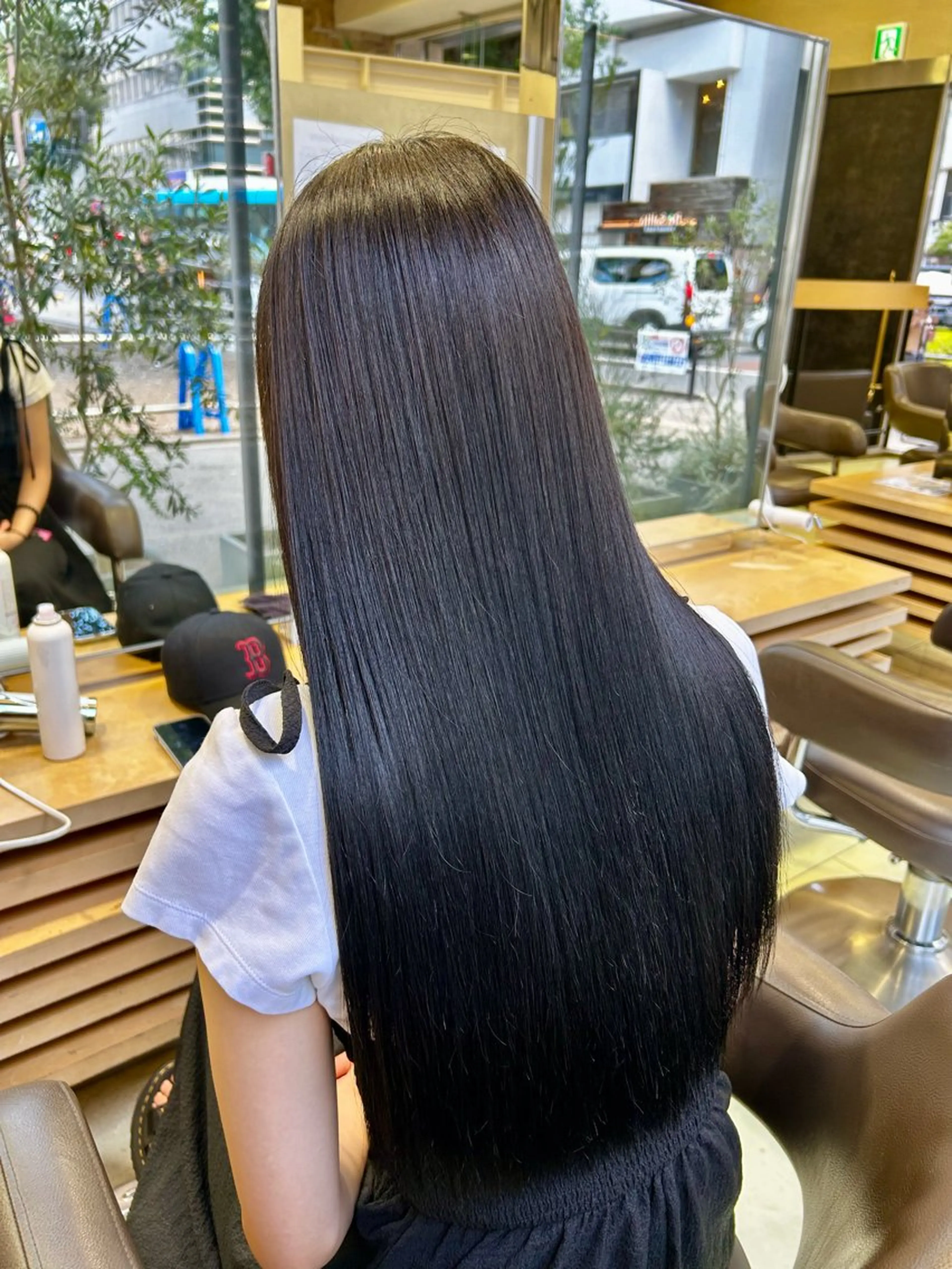 カラー airi🌺カラー /特殊ヘア⛓️🖤のヘアスタイル