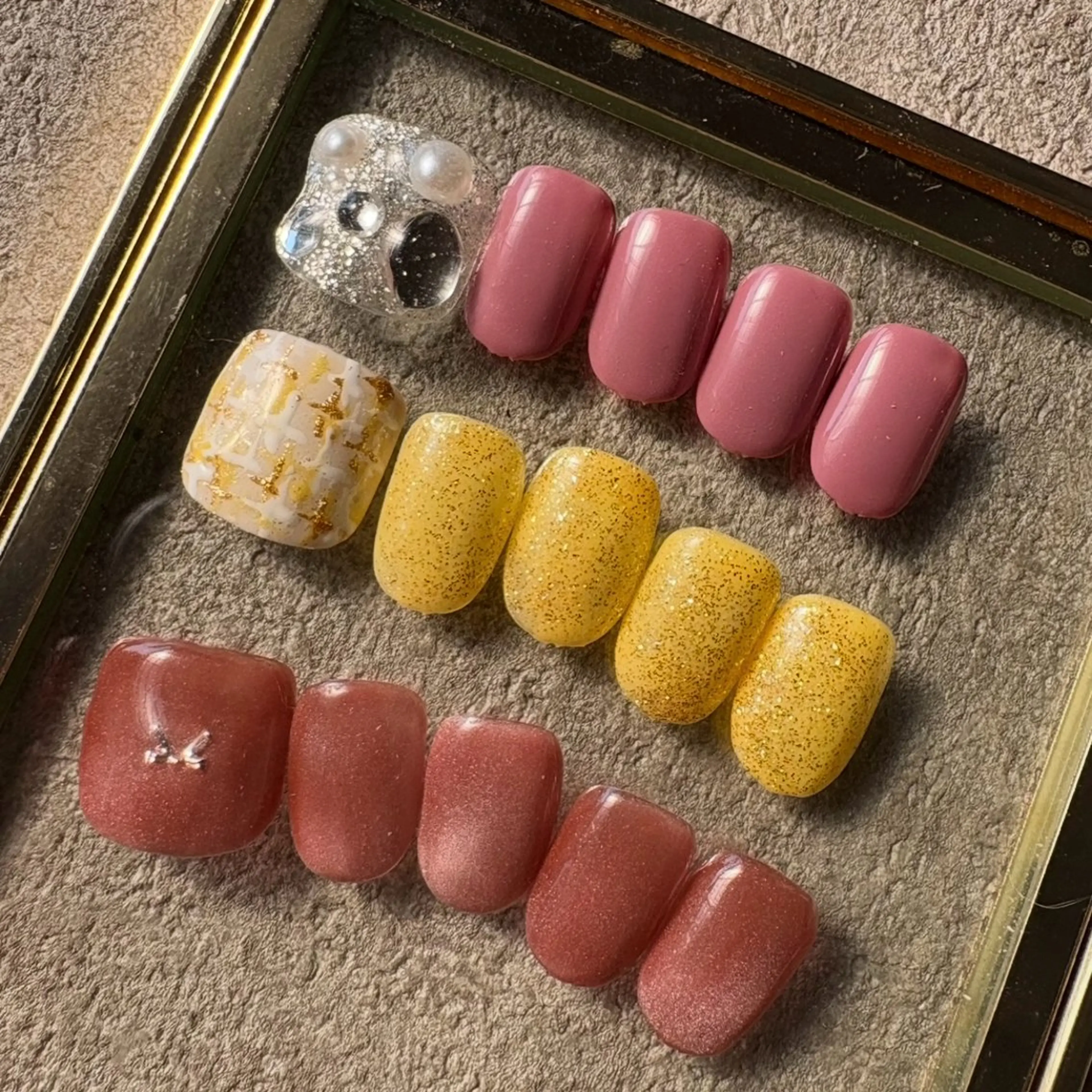 フットネイル　定額デザイン(オフorフィルイン代込み)の写真