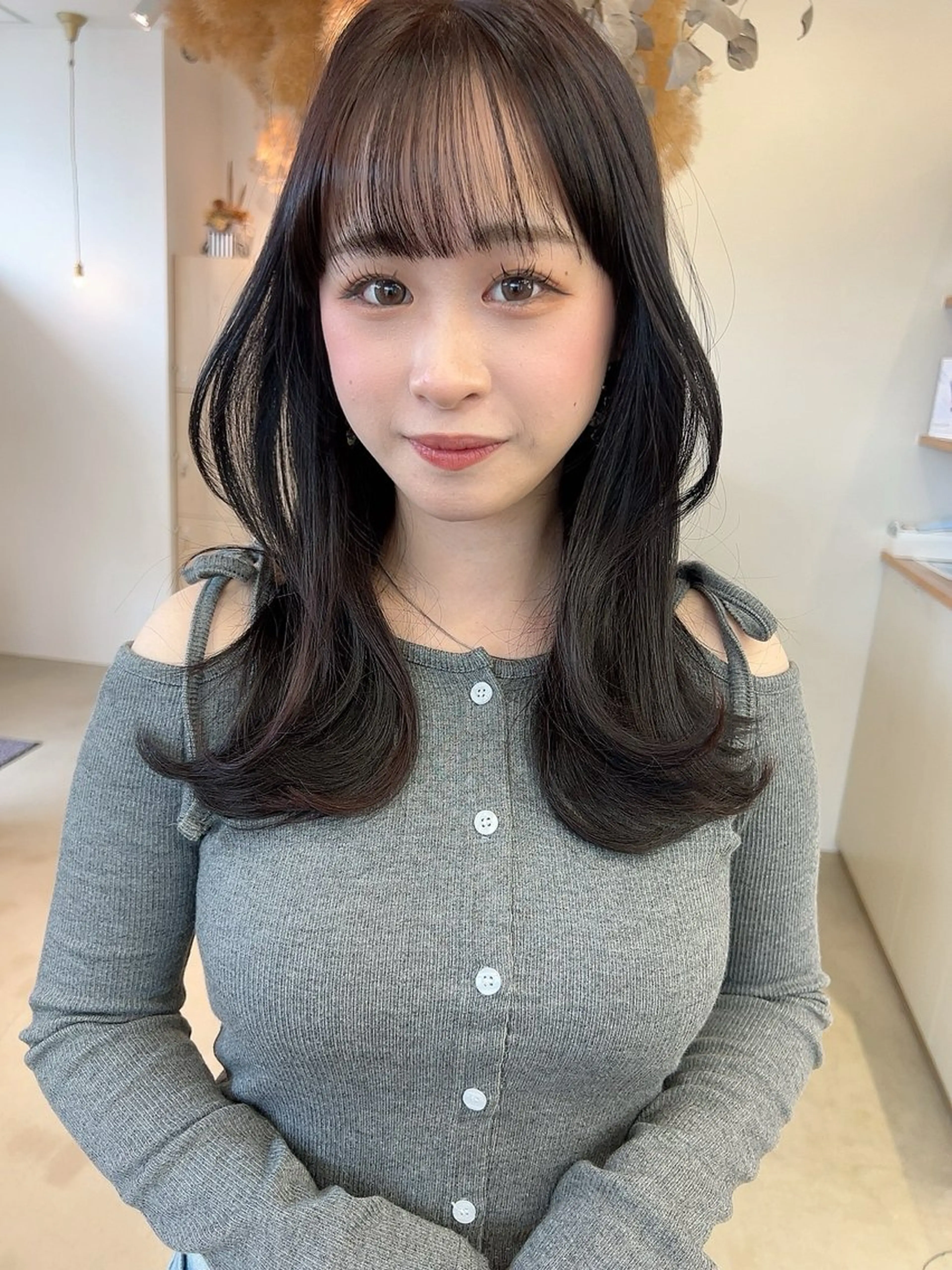セミロング レイヤーカット カット ヘアカラー トリートメント vince. moekoのヘアスタイル