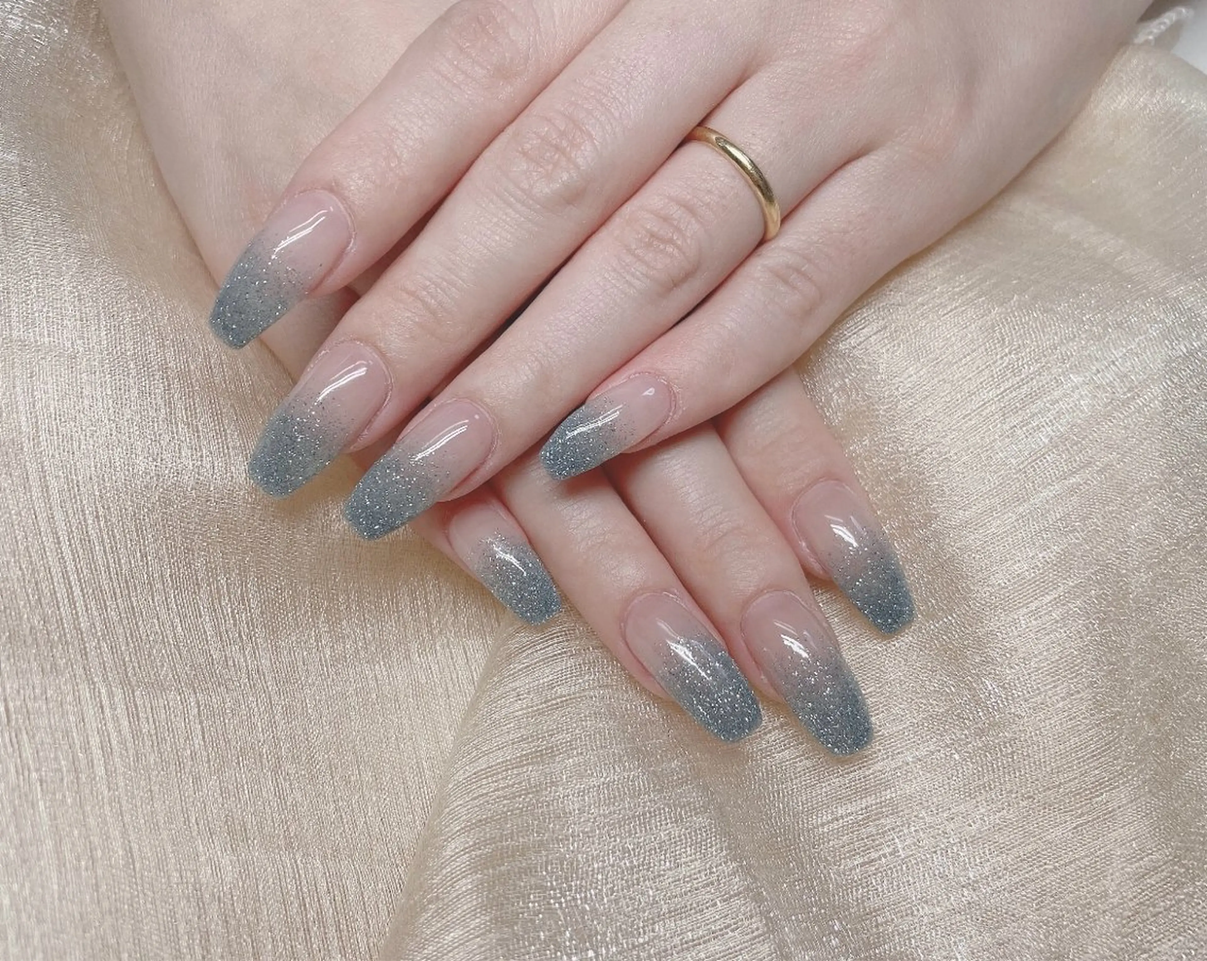 ネイル ラメ(グリッター) ラメグラデーション Azel nail 伊野麗のネイルデザイン