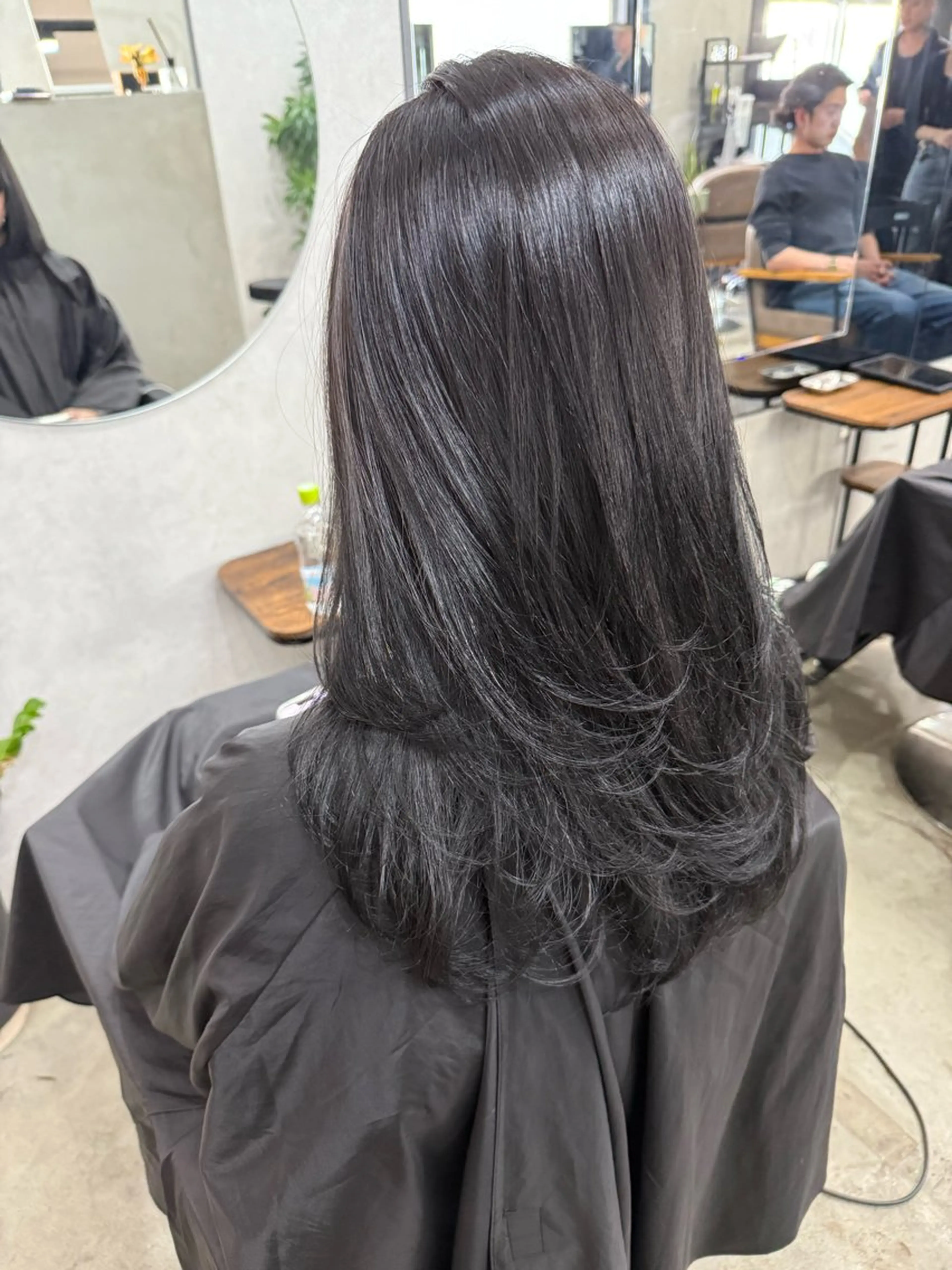 ロング カラー レイヤーカット AIRI layer cut hairのヘアスタイル