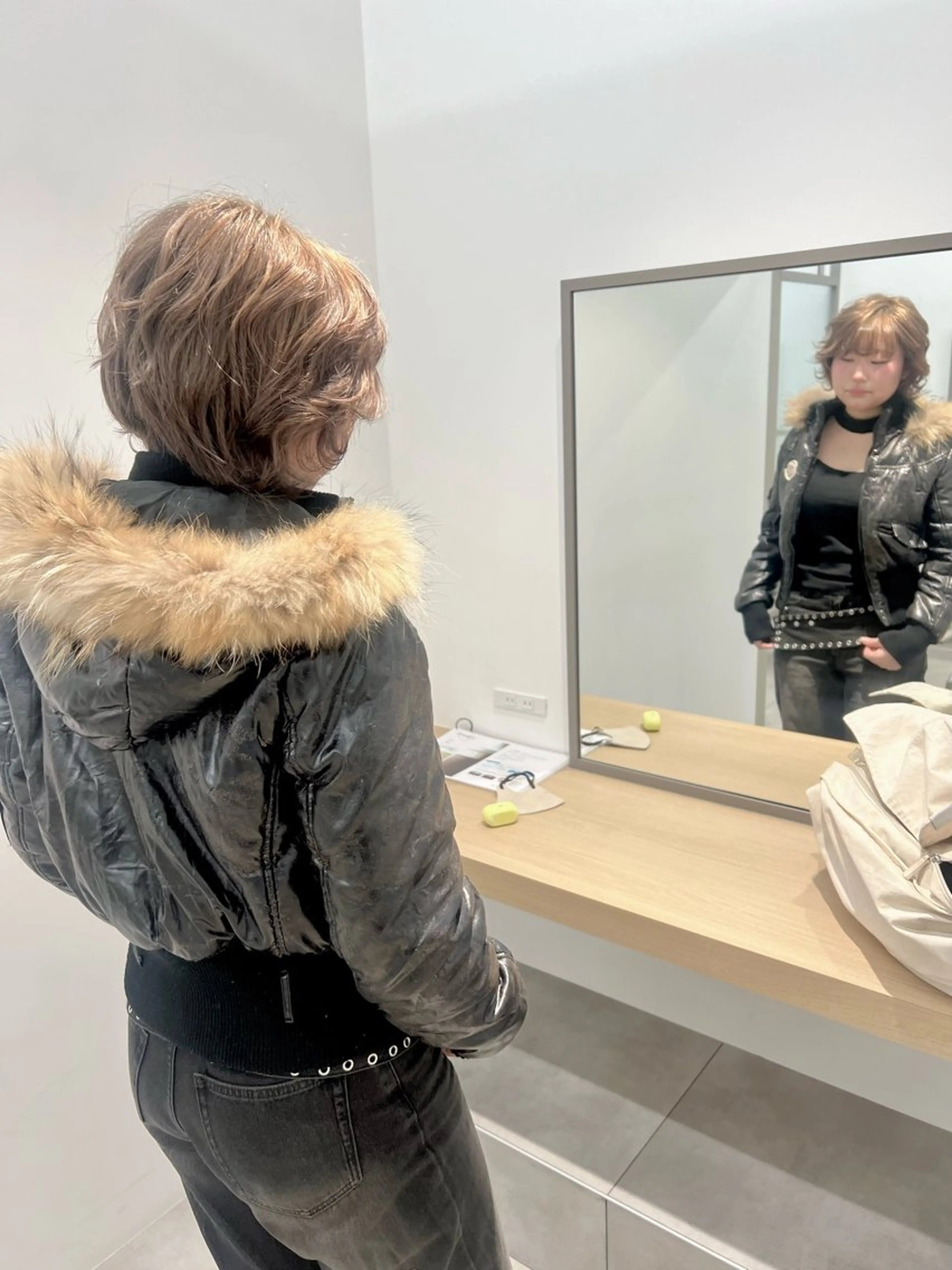 ショート カラー ブリーチ Shingo #パーマのヘアスタイル