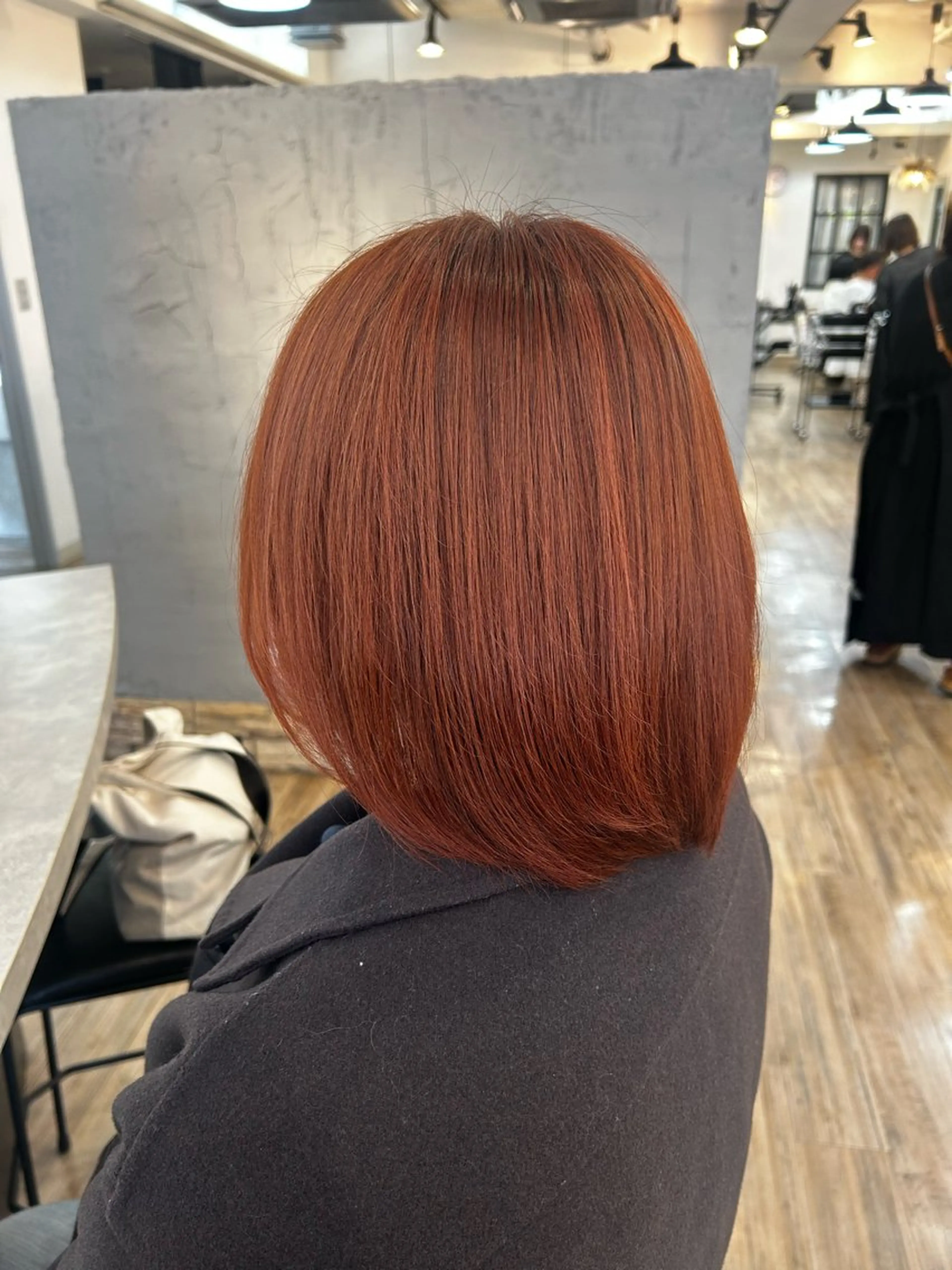 セミロング カラー ブリーチ／ヘアセット 🪞🌙minamiのヘアスタイル