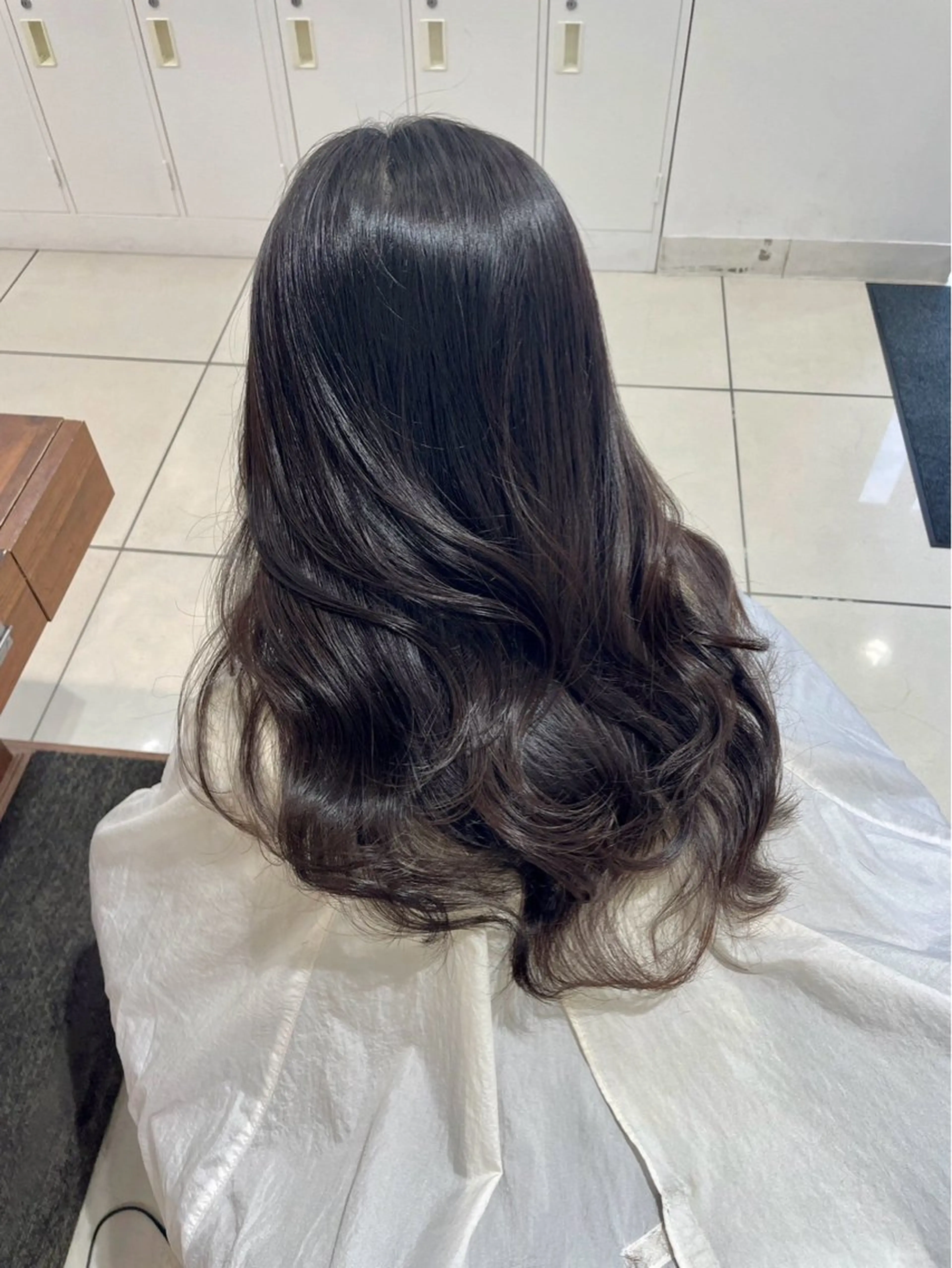 カラー 大西 杏依のヘアスタイル