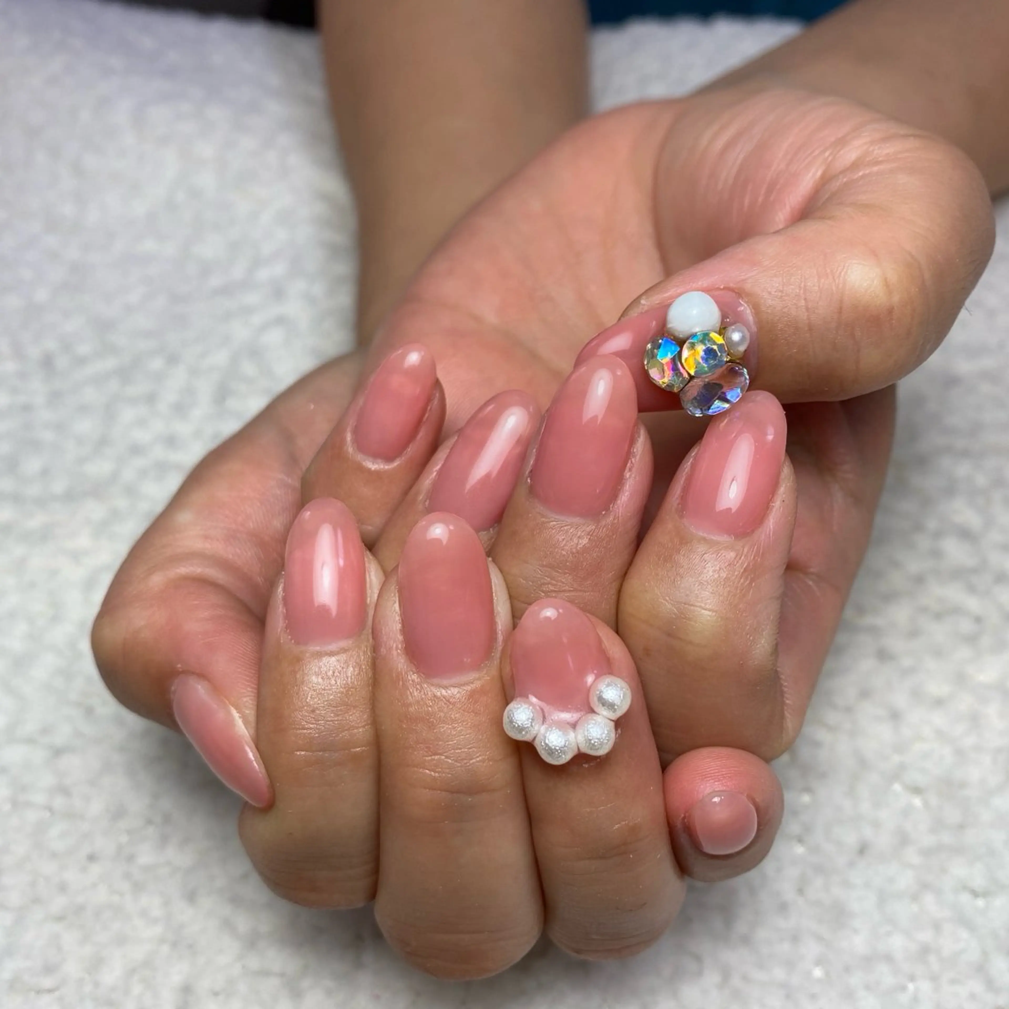 ネイル ワンカラーネイル ハンドネイル COCO+所属・COCO +のエステ・リラクイメージ