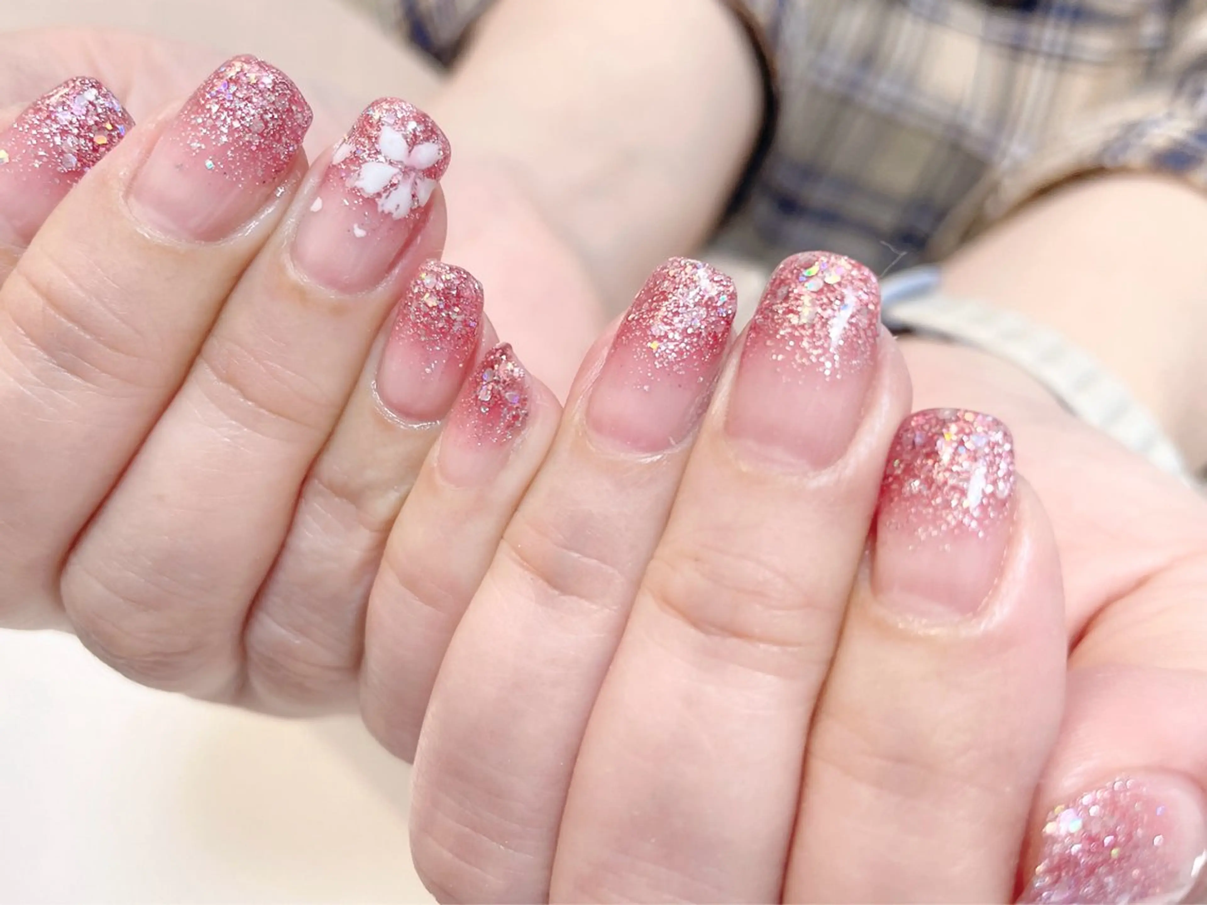 ネイル manis .のネイルデザイン
