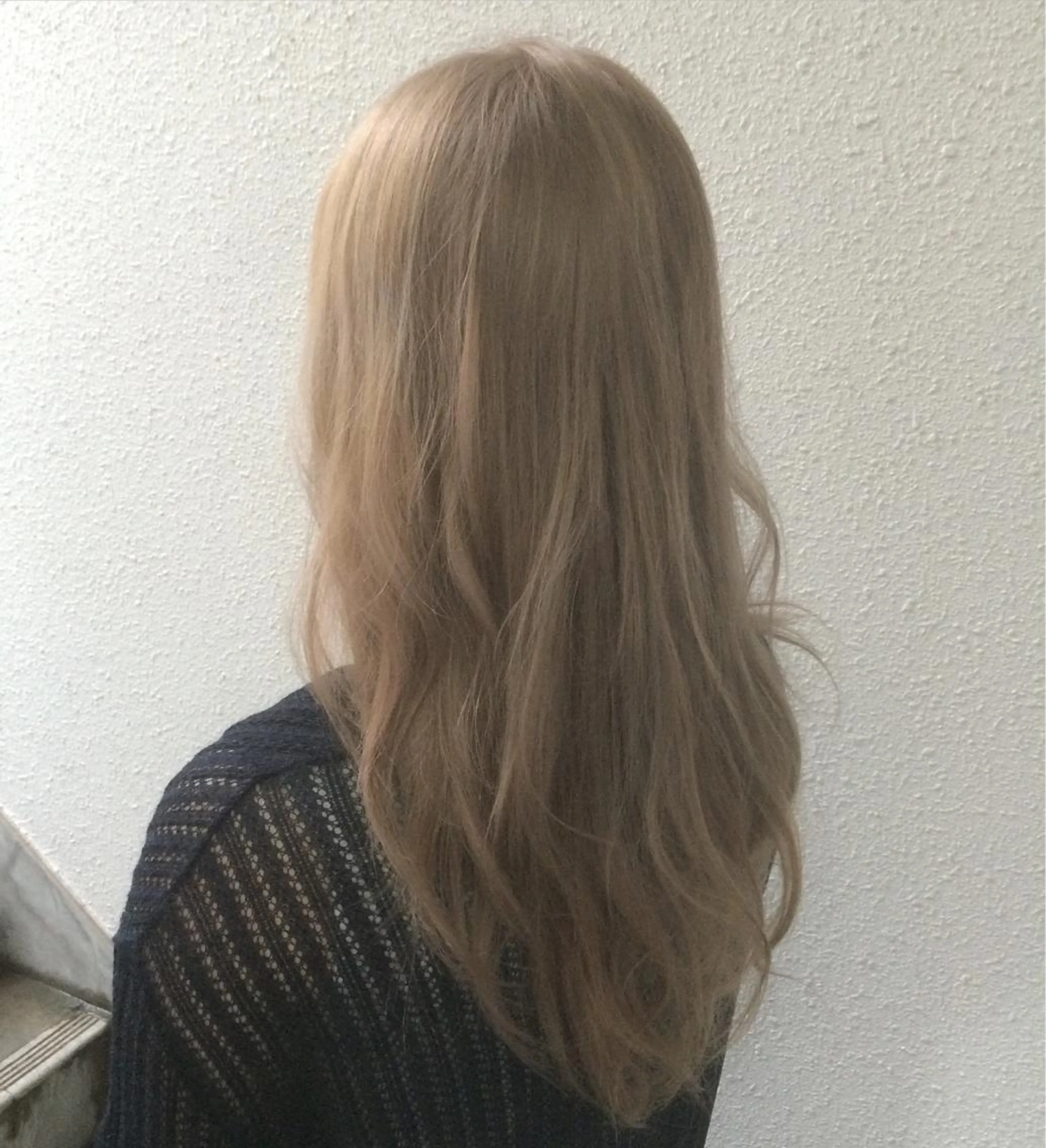 ロング カラー グレージュ インナーカラー/天神 ブリーチ/吉田のヘアスタイル