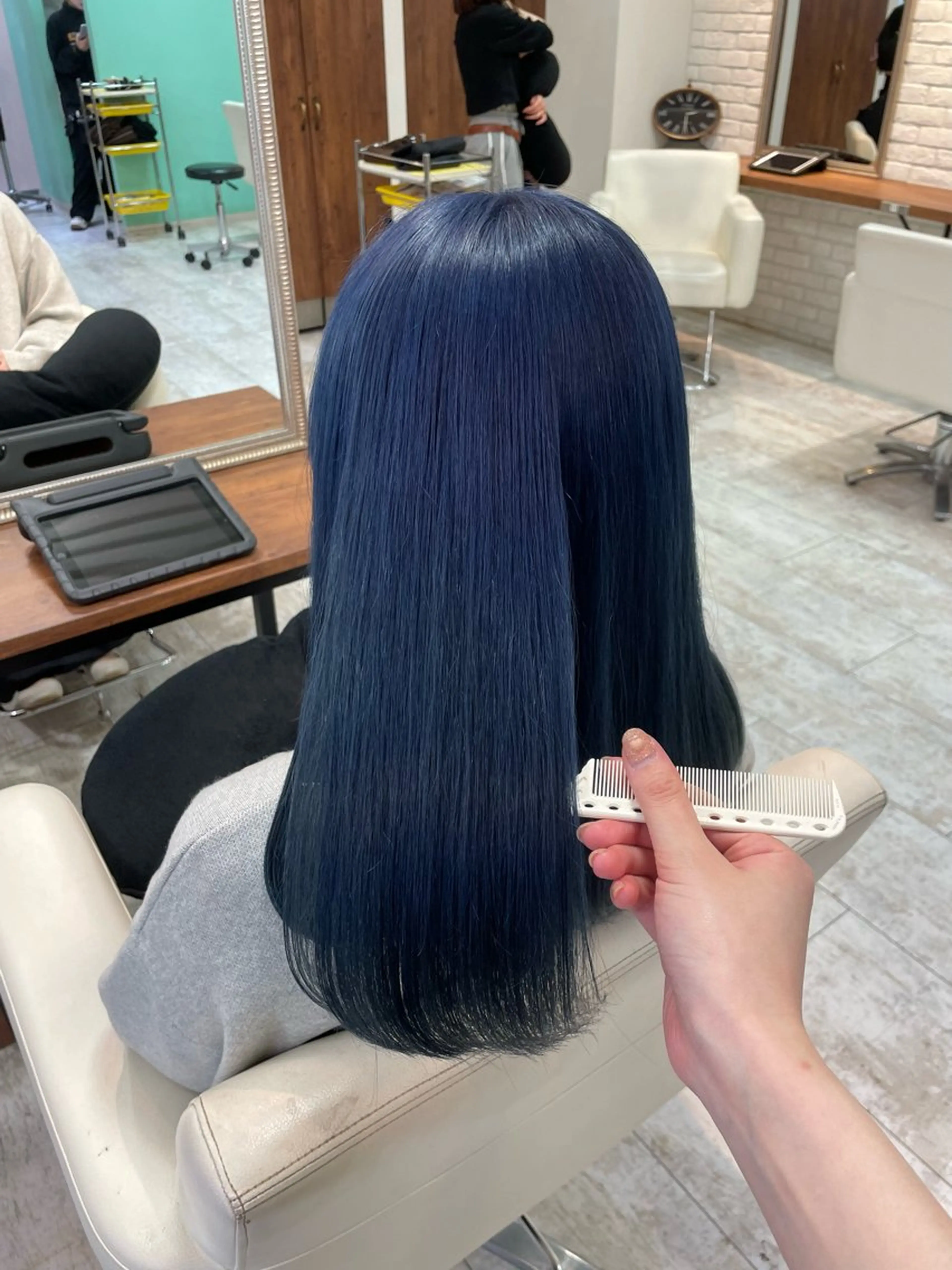 ロング カラー ブルーカラー カット ヘアカラー トリートメント ダブルカラー/ レイヤー🍒齋藤 澪のヘアスタイル