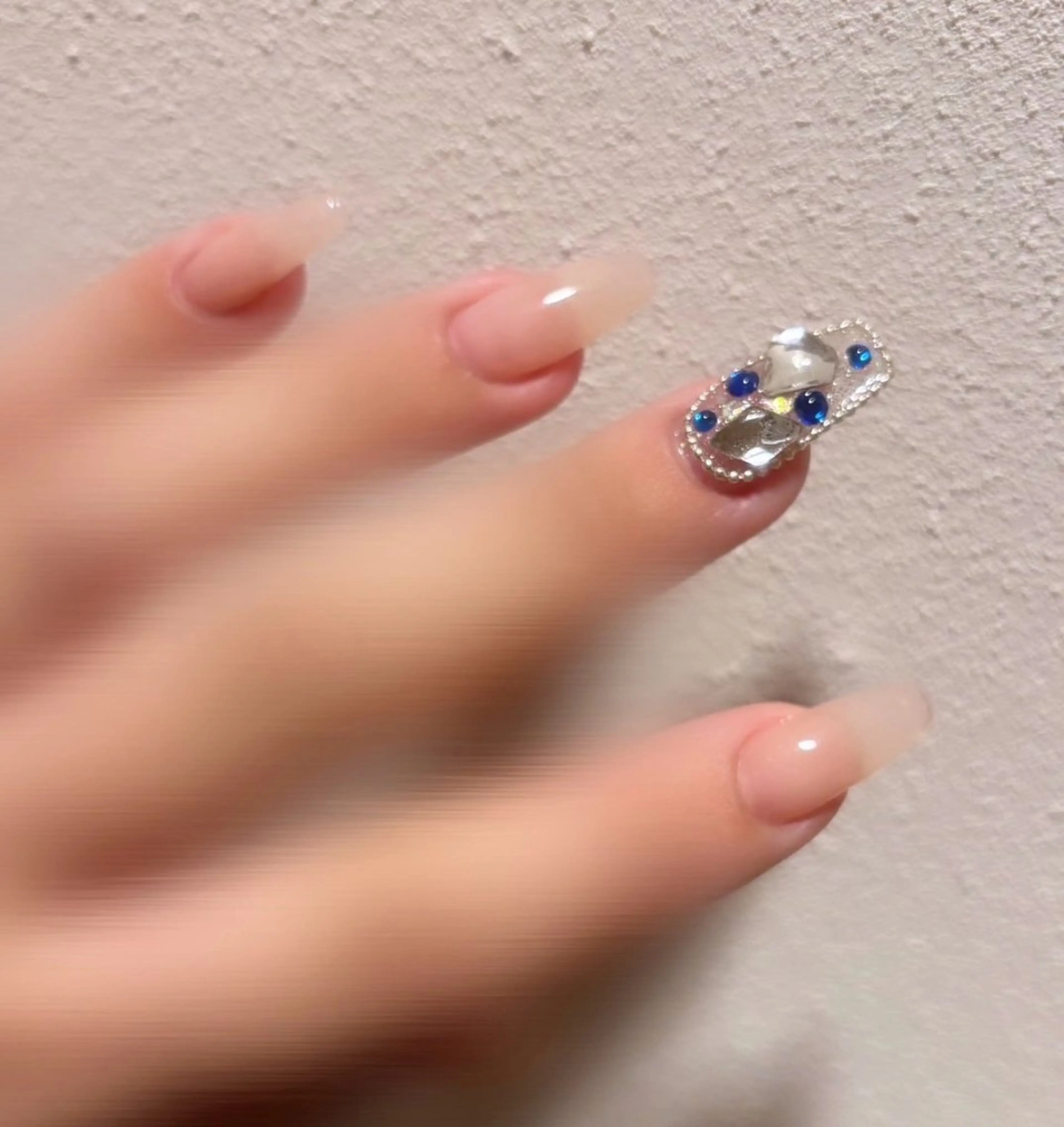 【ネイル】長さだし10本+マグネットorラメグラデーション(オフあり)の写真