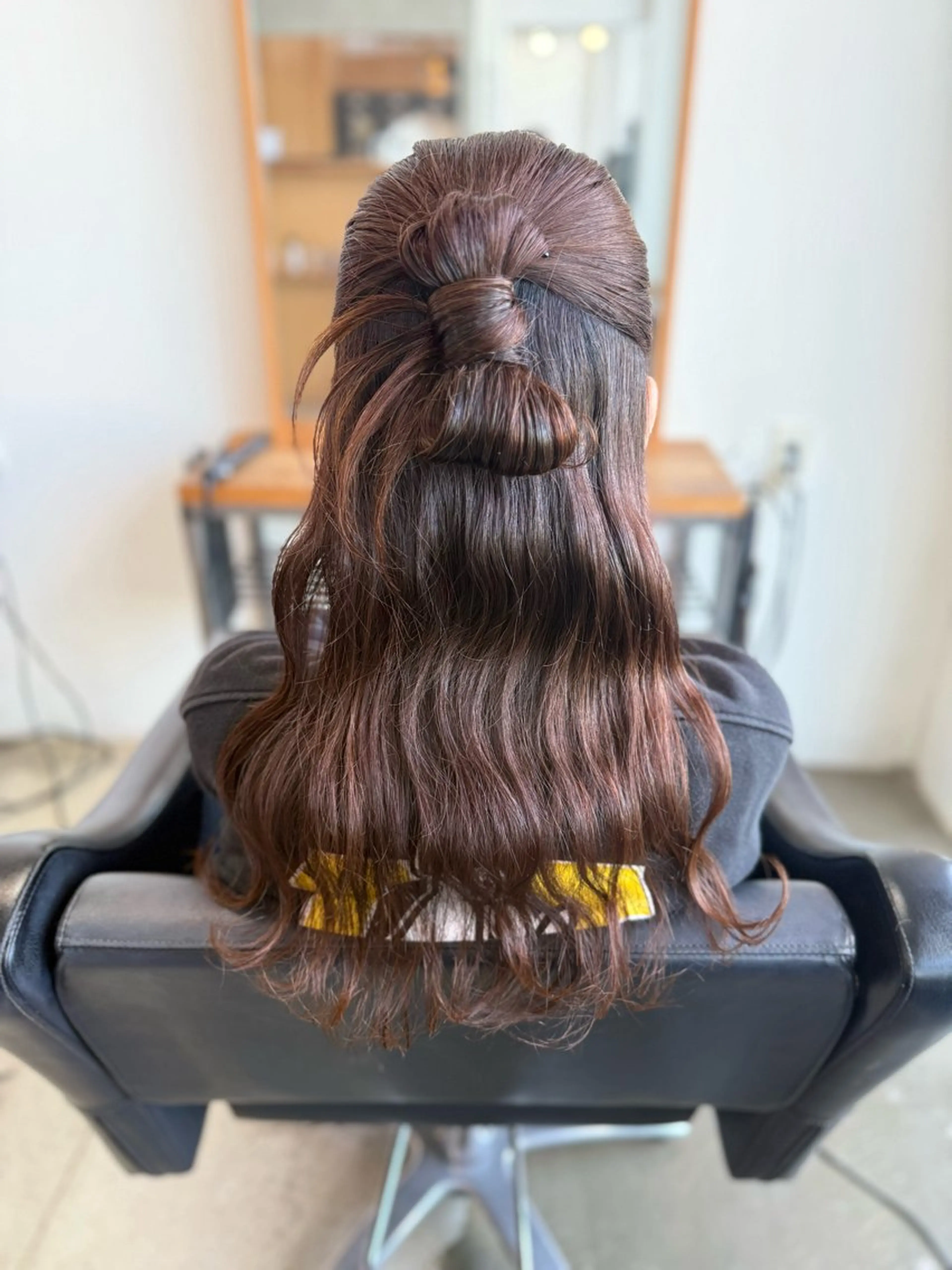 ロング 志賀 美沙のヘアスタイル