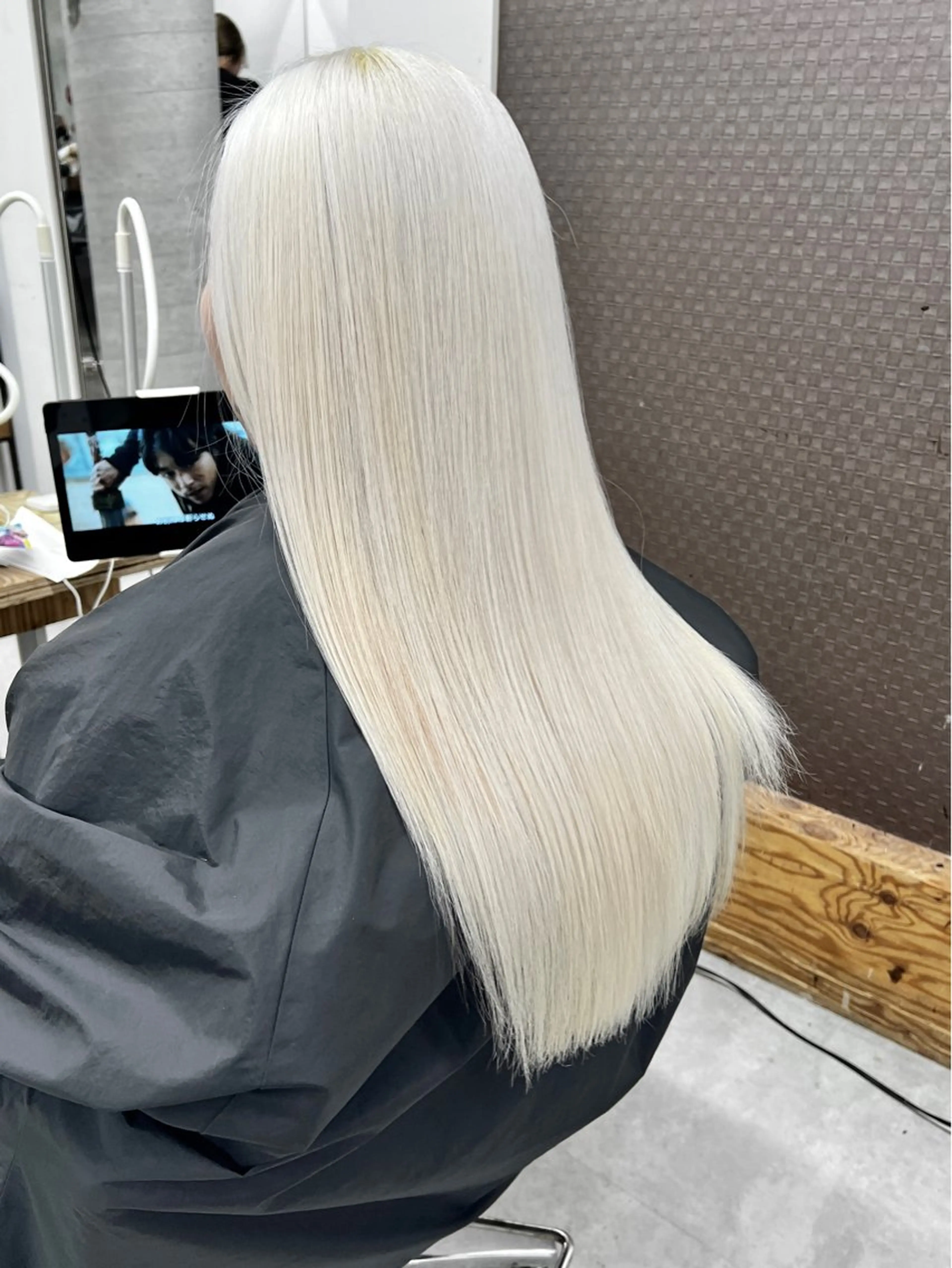 ロング カラー ヘアカラー トリートメント welring hair salonのヘアスタイル