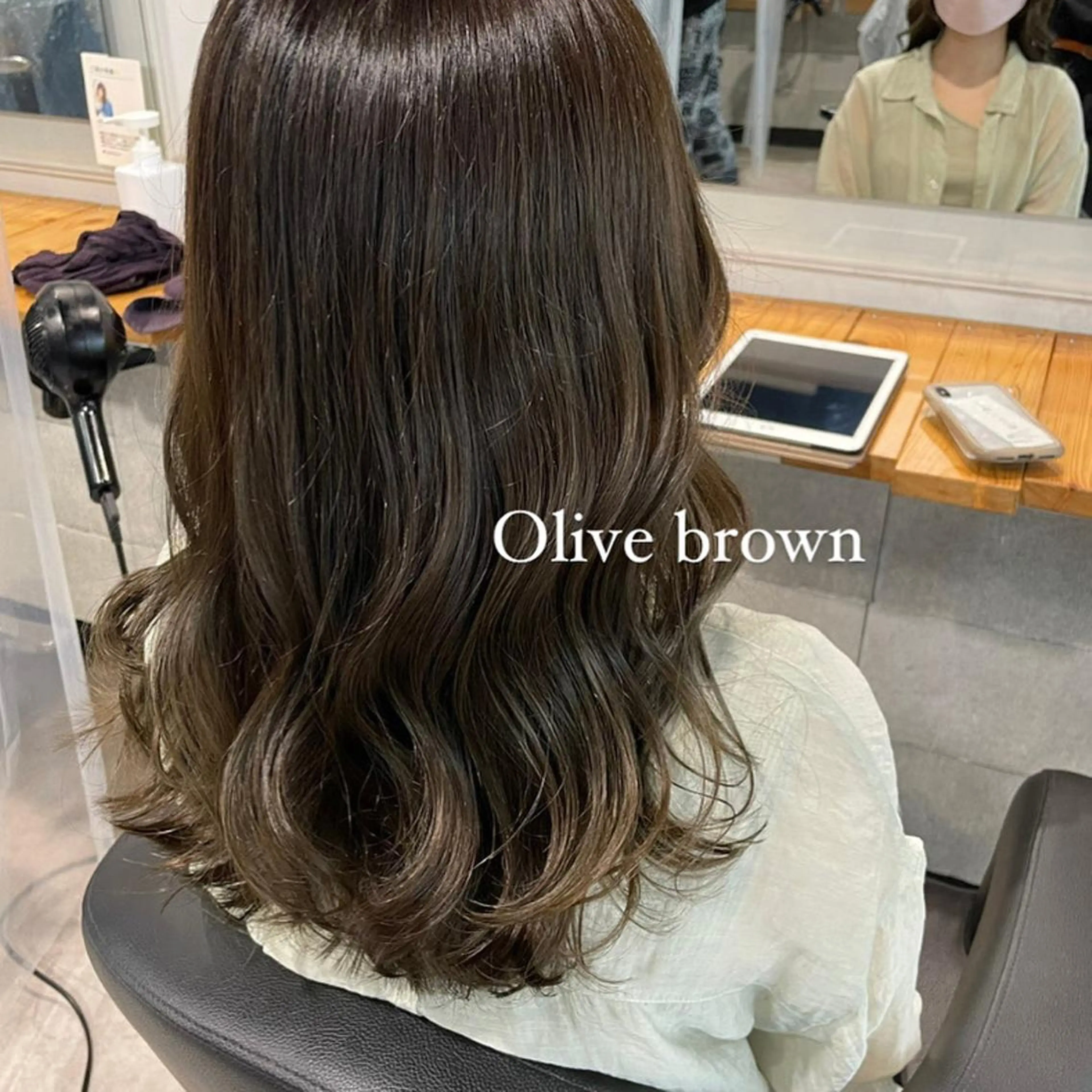 ロング カラー アッシュ ベージュカラー 黒髪 ブリーチ ブラウンカラー MEI🎀垢抜けカラ ー🎀韓国styleのヘアスタイル