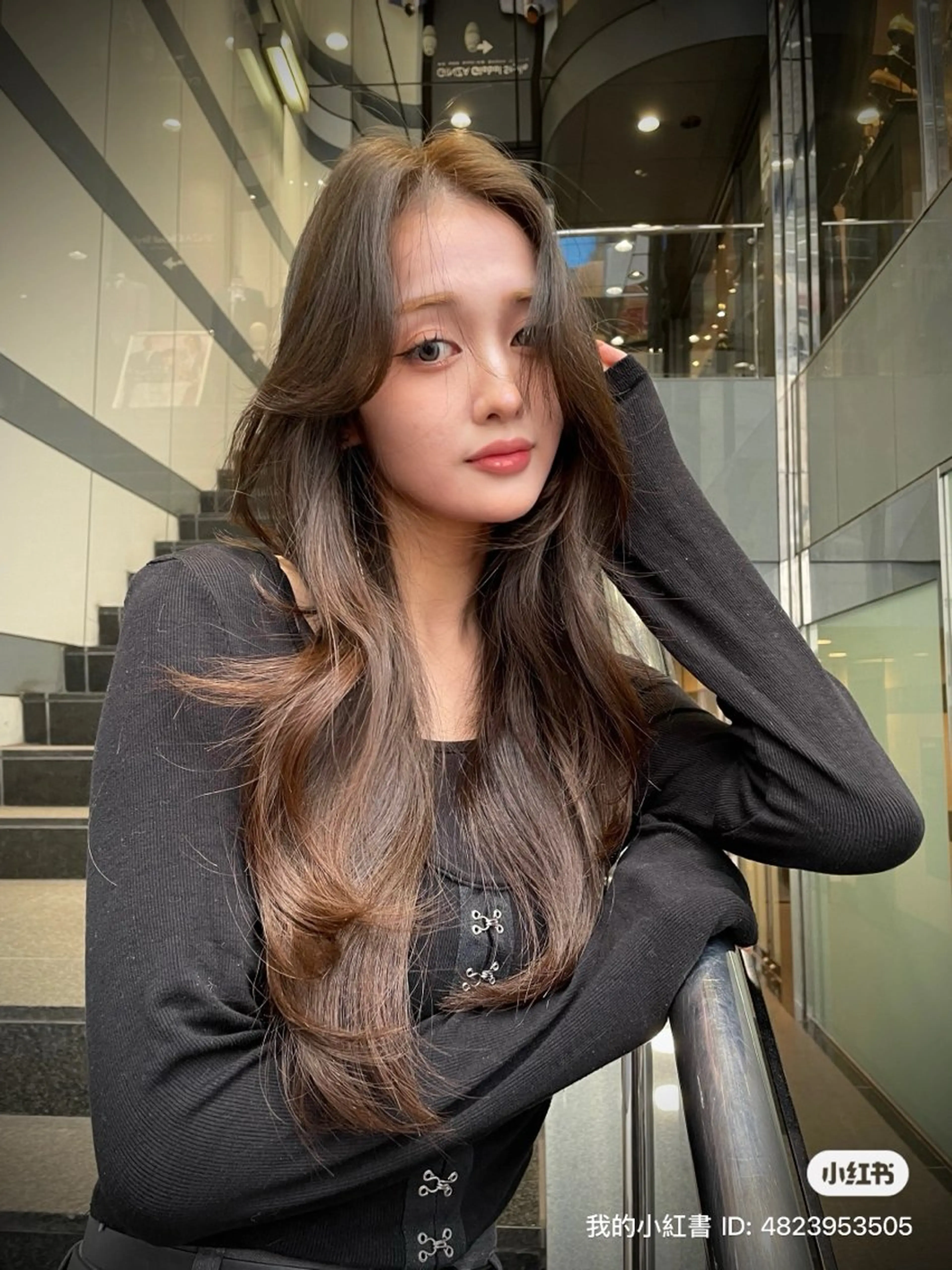 ロング カット パーマ 韓国ヘア🇰🇷 YURIYAのヘアスタイル