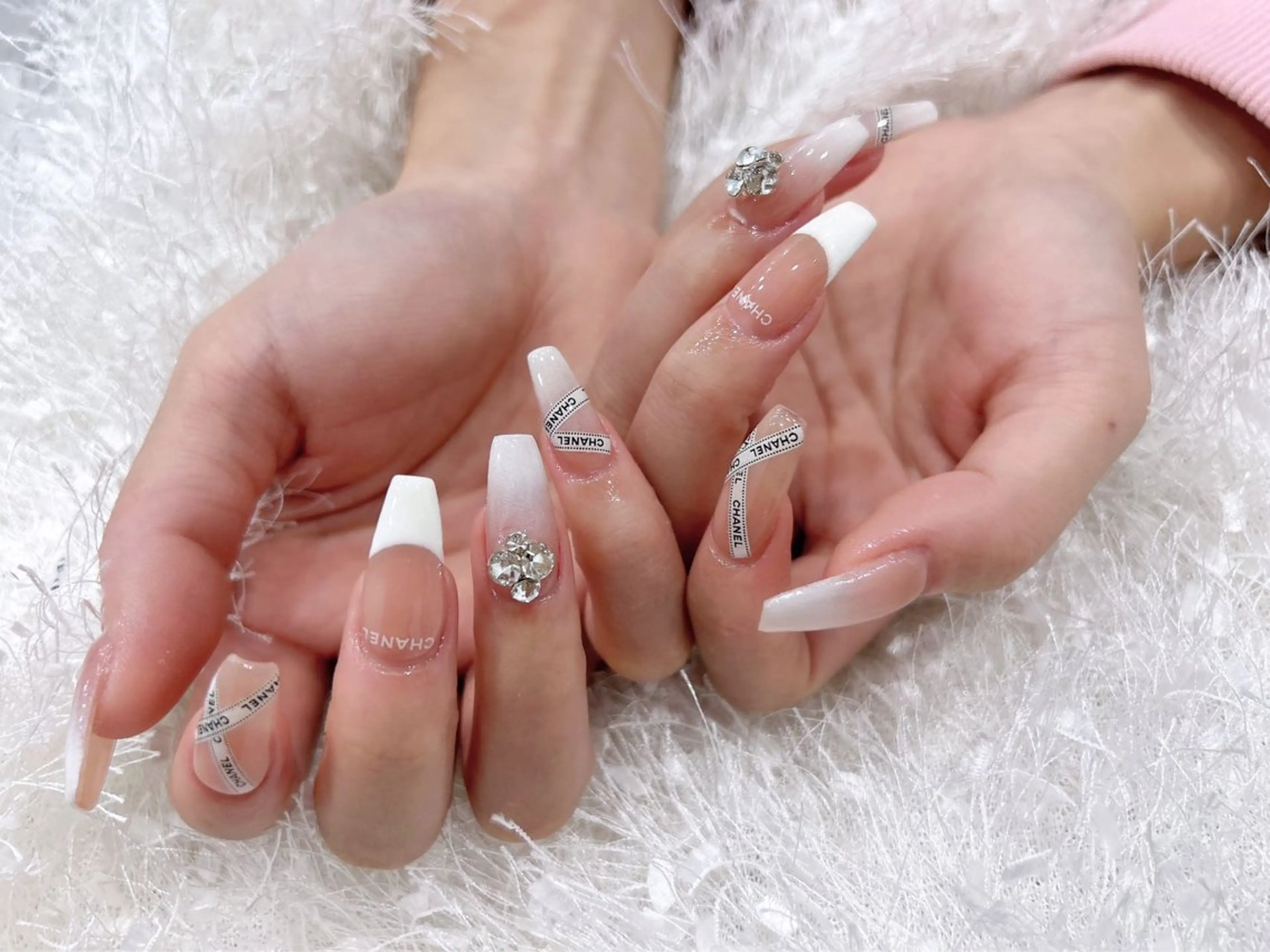 ネイル ハンドネイル ハンドケア Sachi Nail上野のネイルデザイン