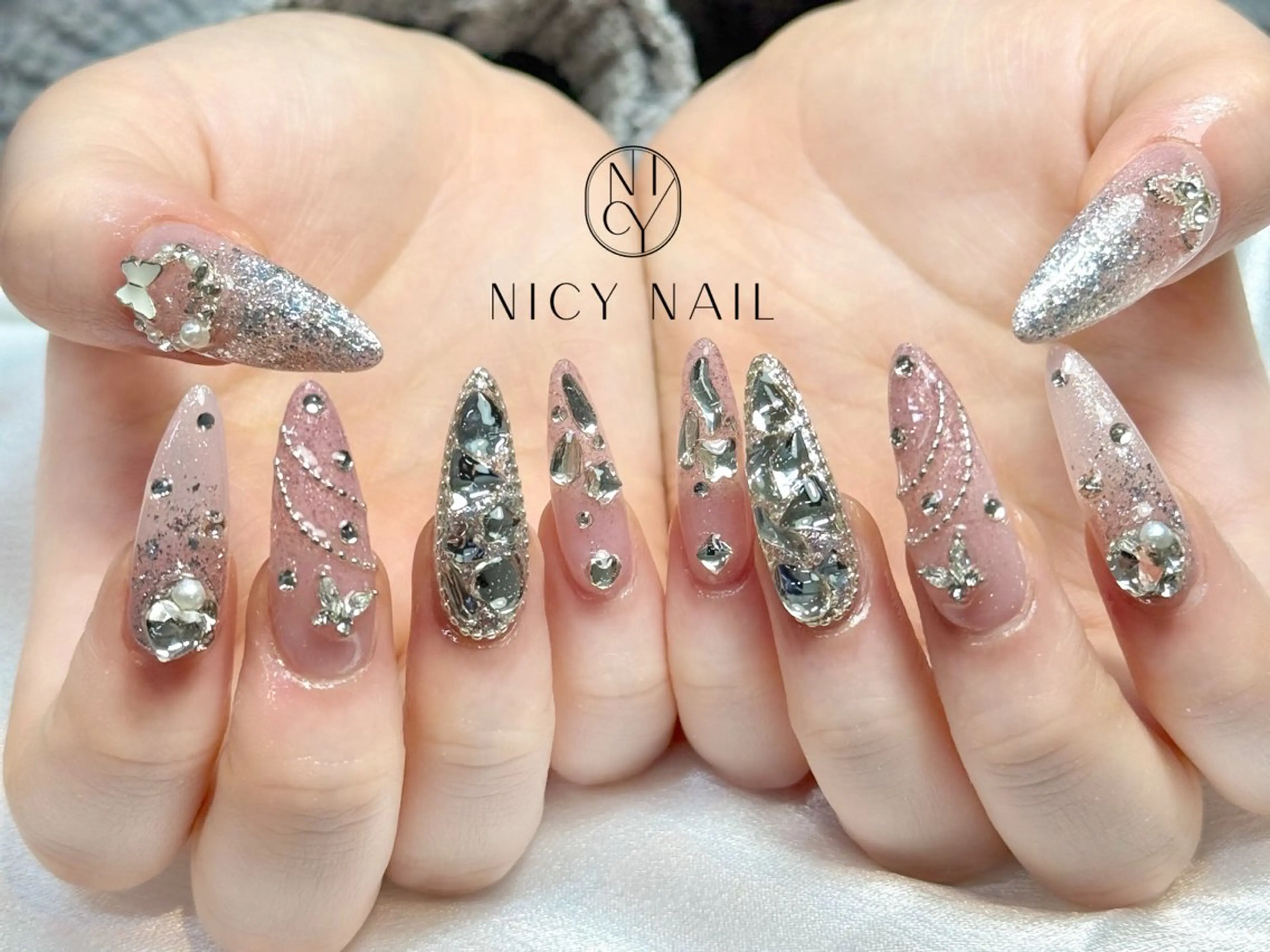 ネイル ハンドネイル NICY NAIL 池袋のネイルデザイン