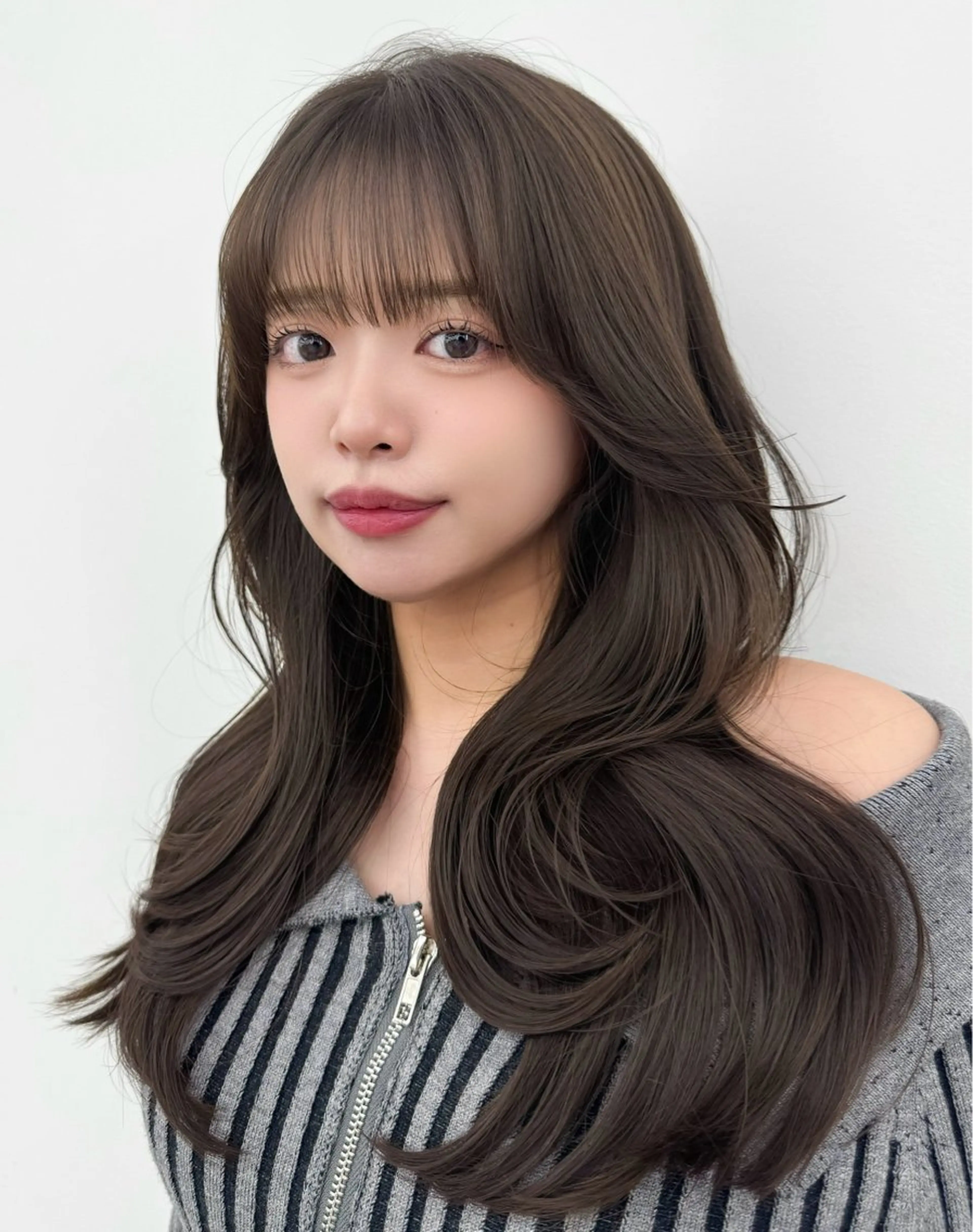 ロング カラー カット ヘアカラー トリートメント 韓国ヘア 紗希 🦋のヘアスタイル