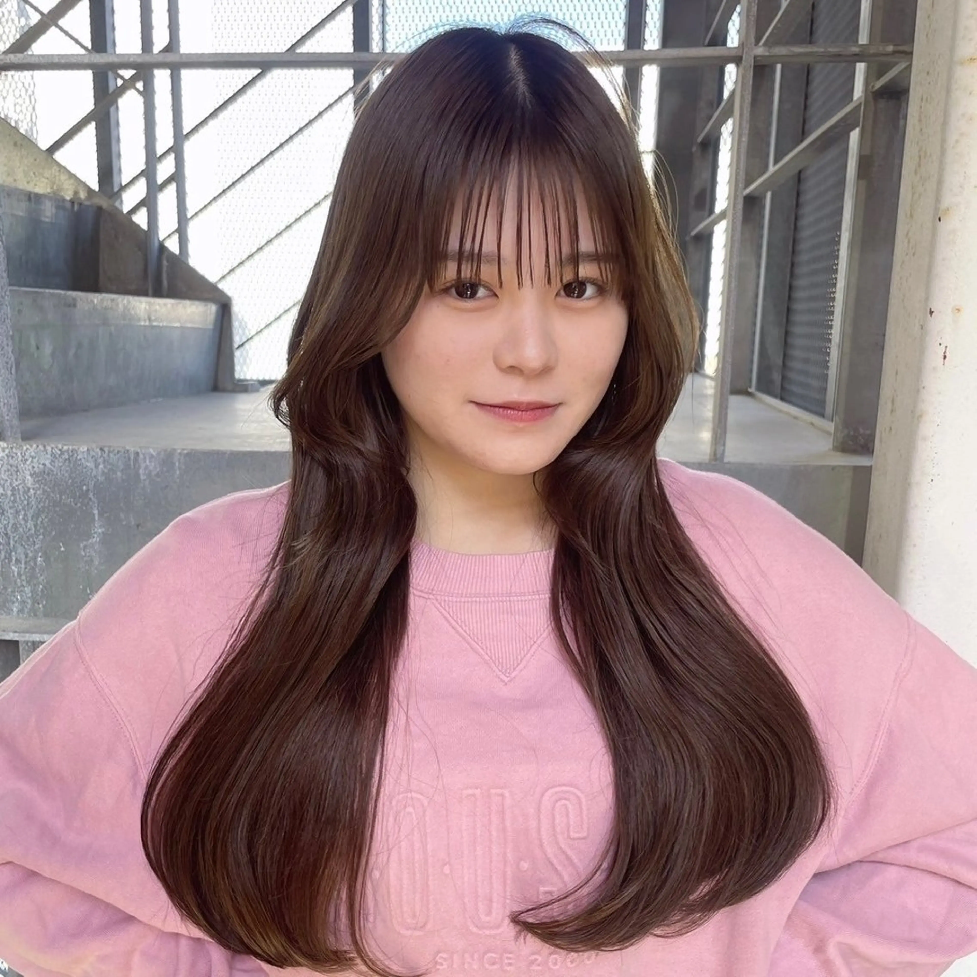 ロング カラー エクステ・レイヤ ーカット松下宗翔のヘアスタイル