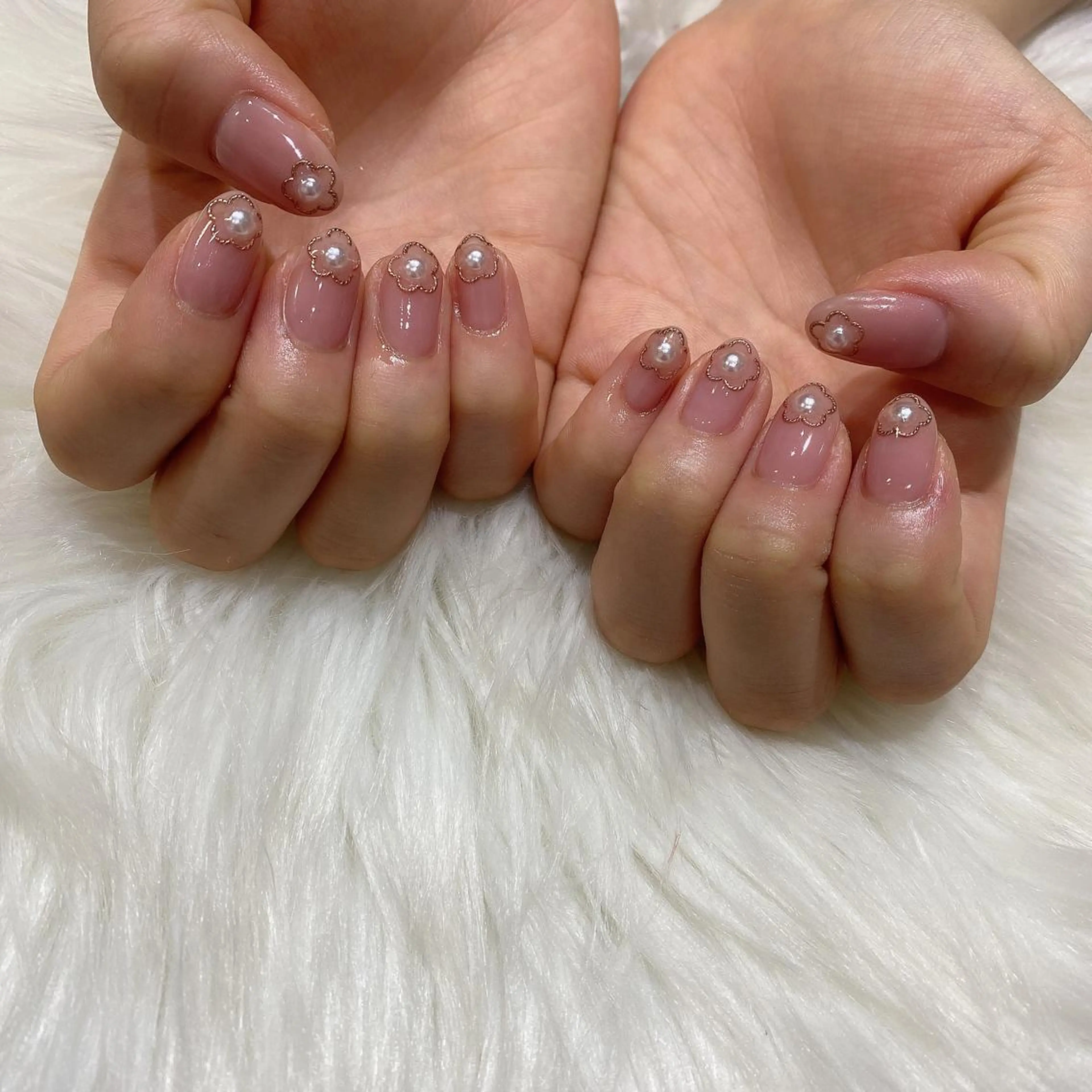 ネイル ハンドネイル 西岡 杏のネイルデザイン