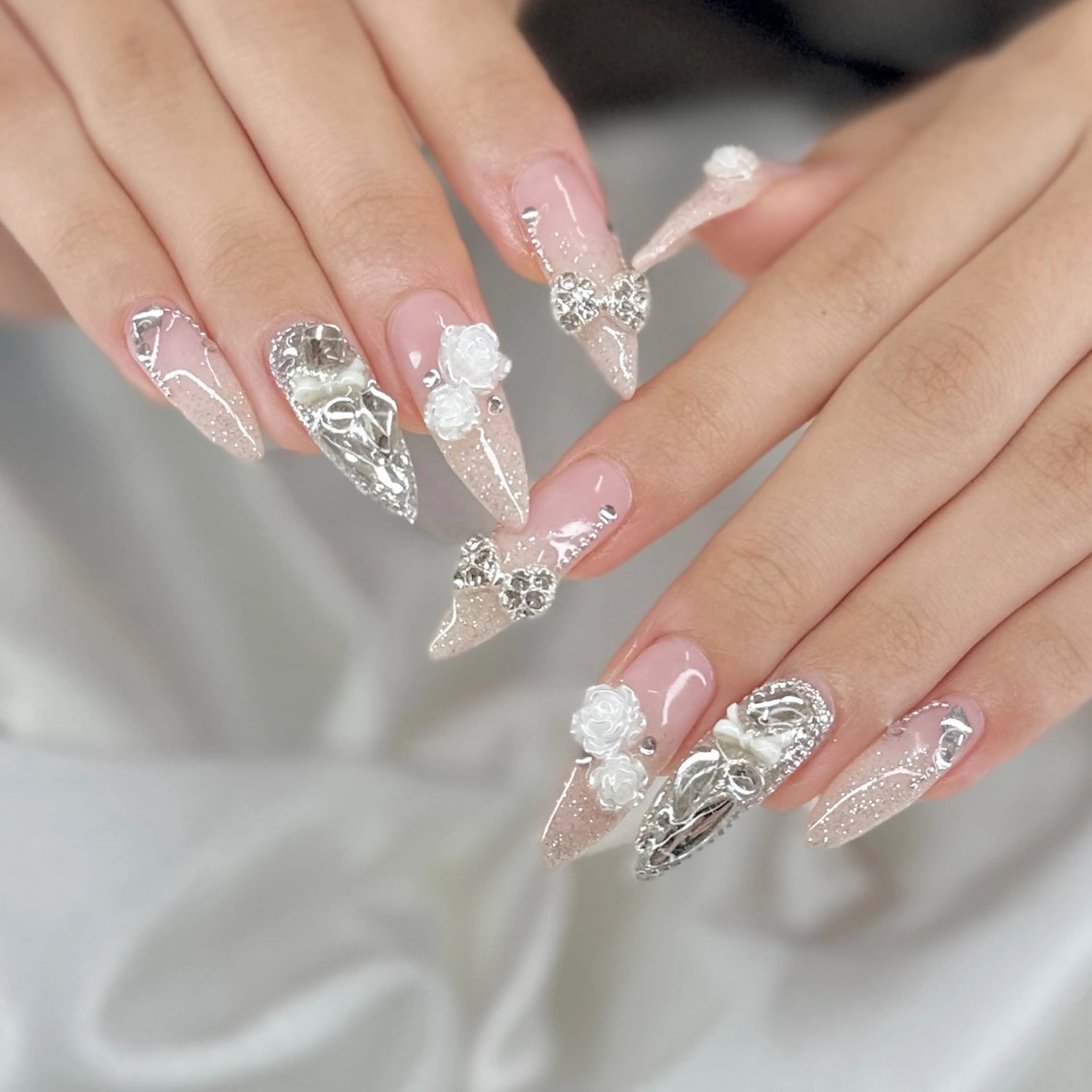 ネイル ロングネイル ハンドネイル RIKAKO🫧 矢場町/栄/名古屋のネイルデザイン