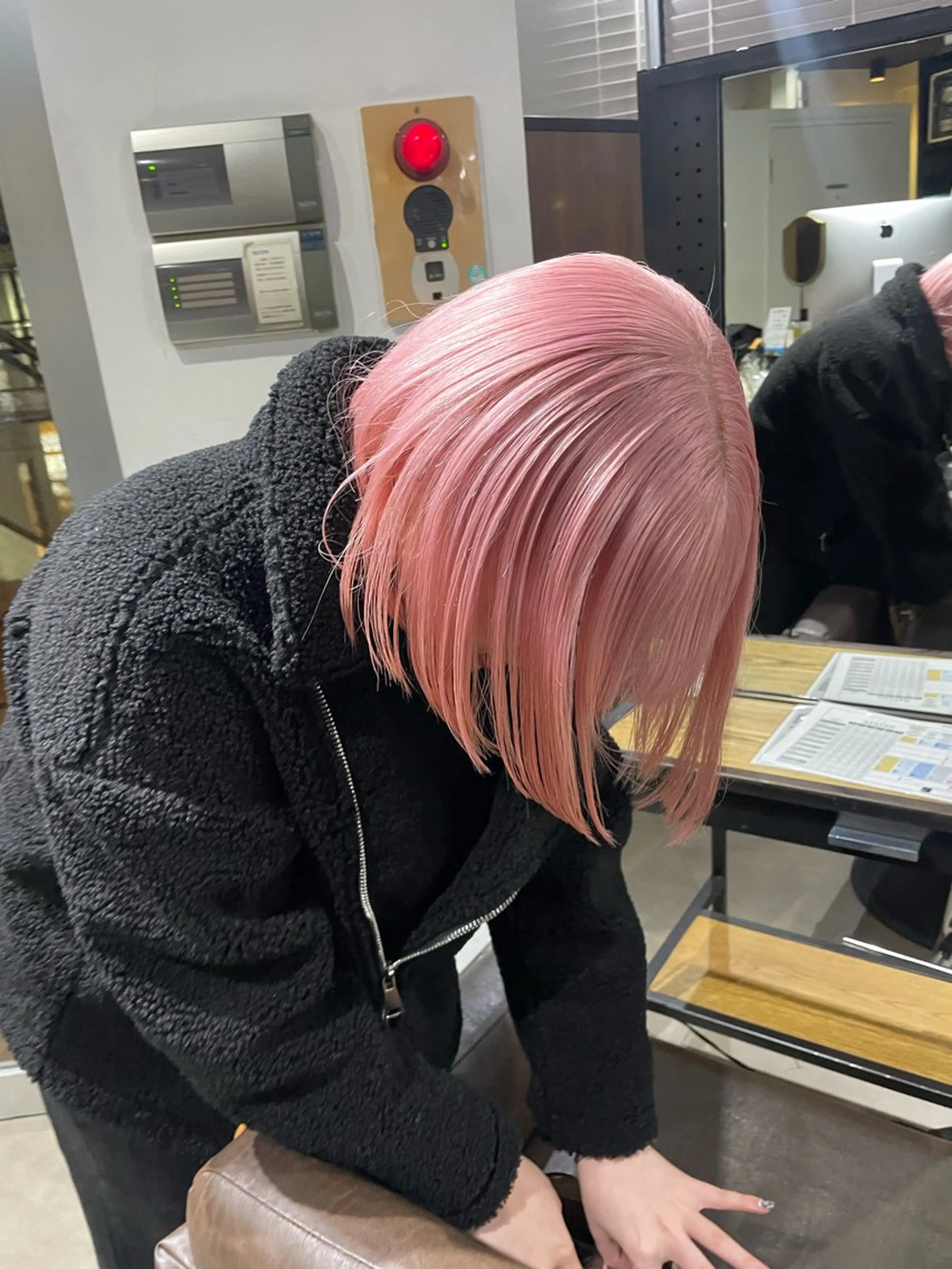 カラー ブロンド ヘアカラー トリートメント ミルクティーベージュ ブリーチ🖤サヤカのヘアスタイル