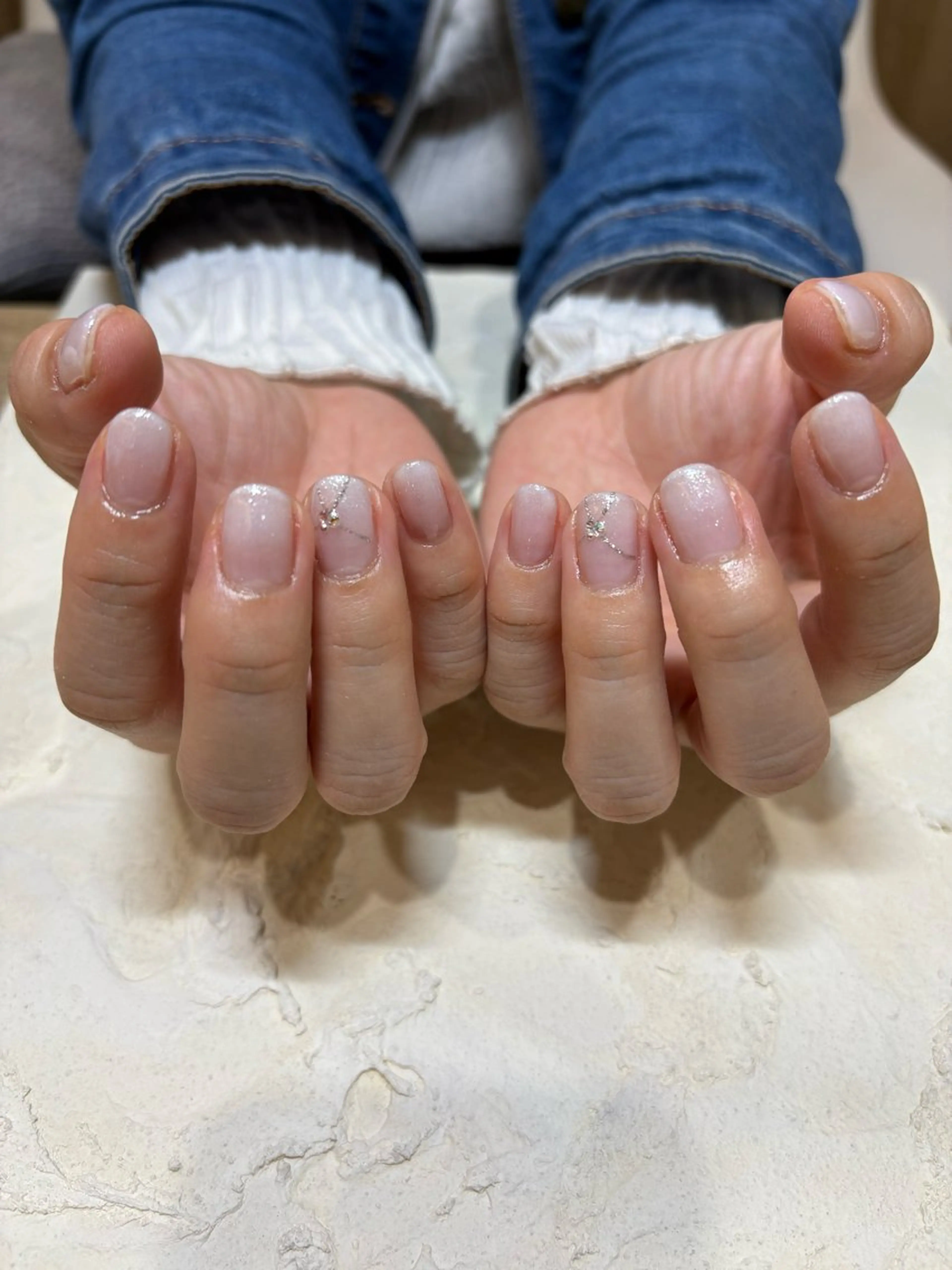 ネイル グラデーション ラメ(グリッター) ラメグラデーション ホワイト Miel【ミエル】所属・春日井Miel 川村のネイルデザイン