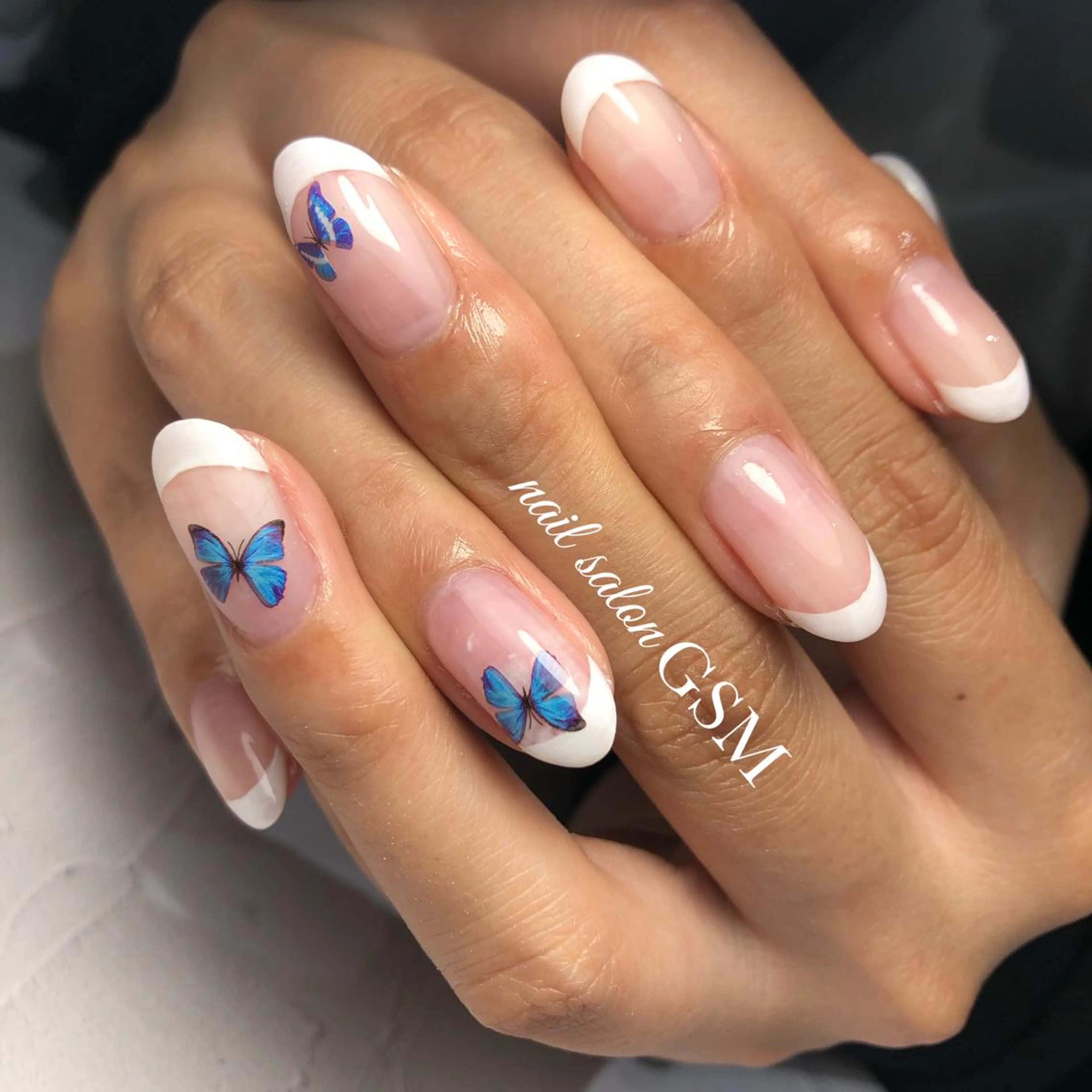 ネイル フレンチネイル ハンドネイル nail salon GSMのネイルデザイン