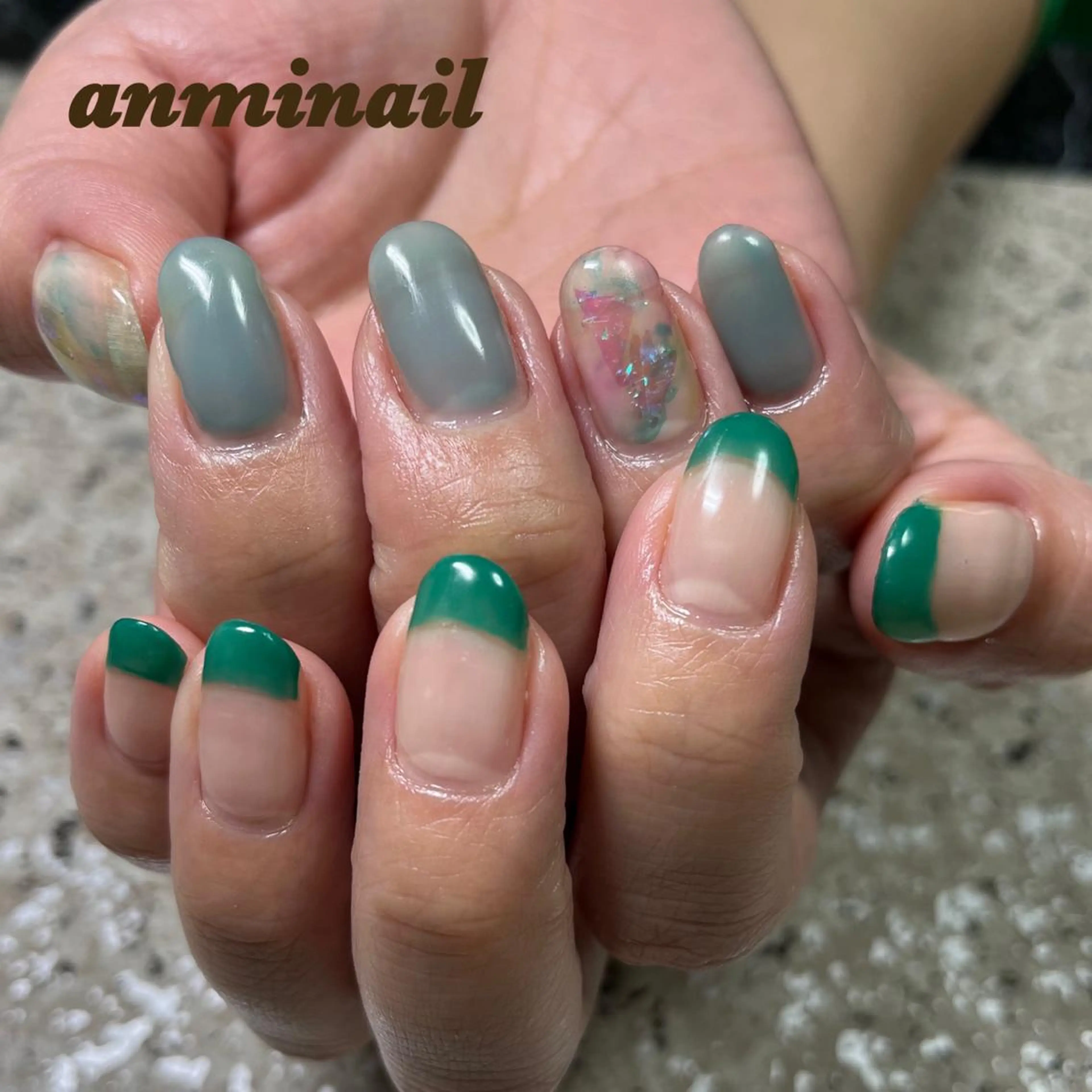 ネイル 持ち込み 野宮 和美のネイルデザイン