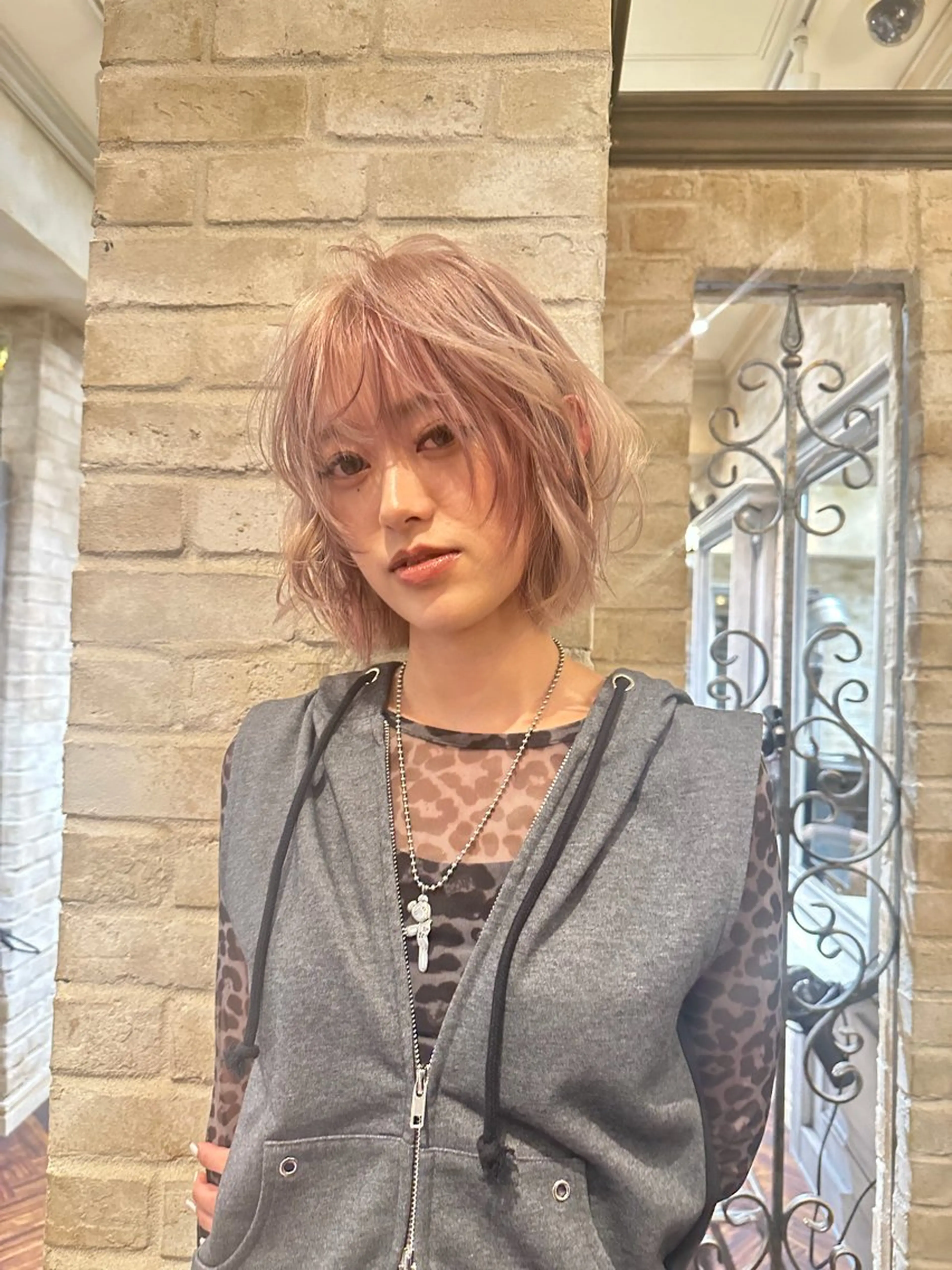 ミディアム 渋谷/プルエクステ/ ハイトーン/みきとのヘアスタイル