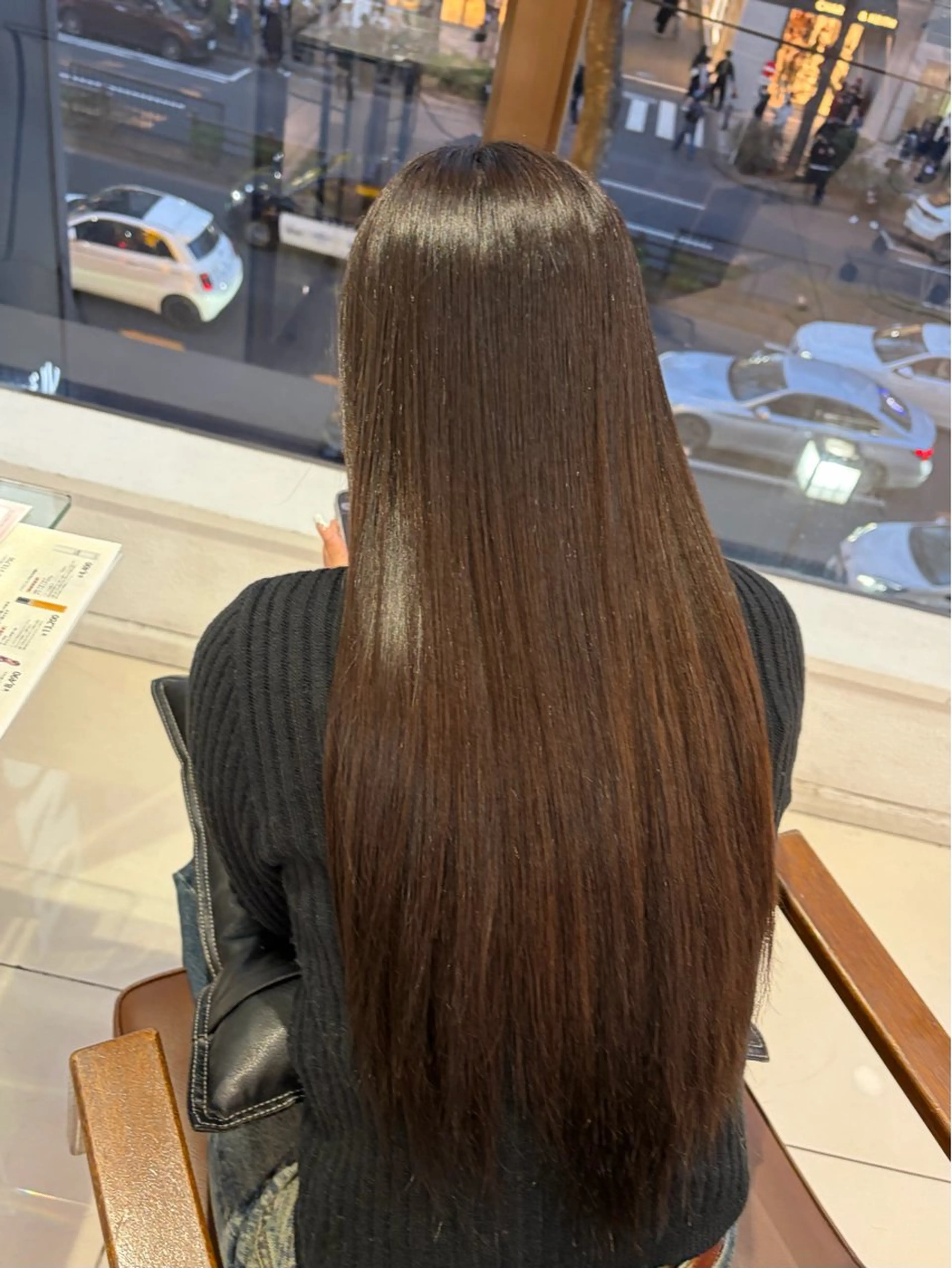 ロング チョコレートブラウン 似合わせカット カット ヘアカラー トリートメント 巻ける🫧縮毛矯正 💞はな🎀のヘアスタイル