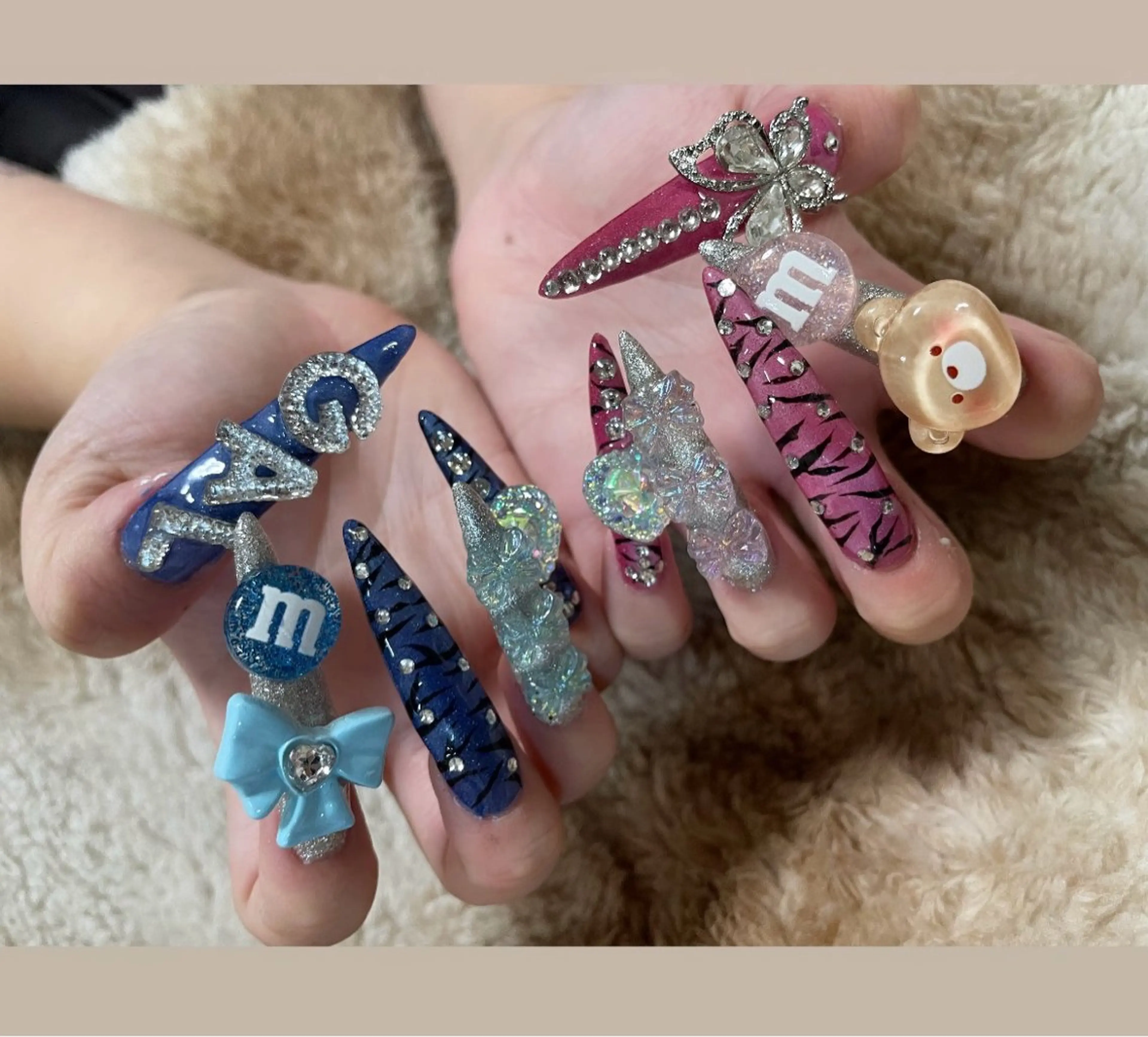 ネイル ハンドネイル Mumu眉毛,ネイル モデル募集中🪄のネイルデザイン