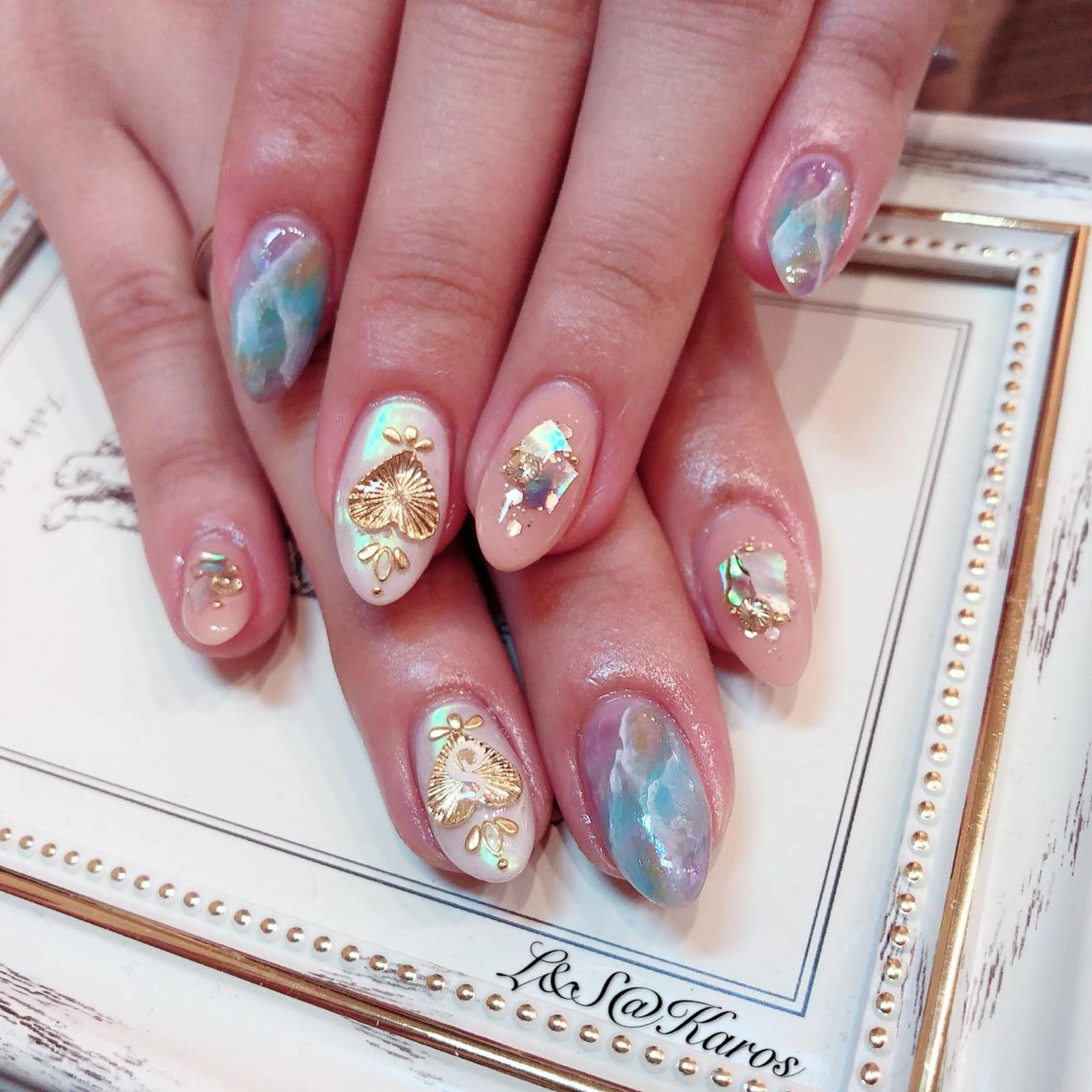 ネイル ハンドネイル L&S@ Karosのネイルデザイン