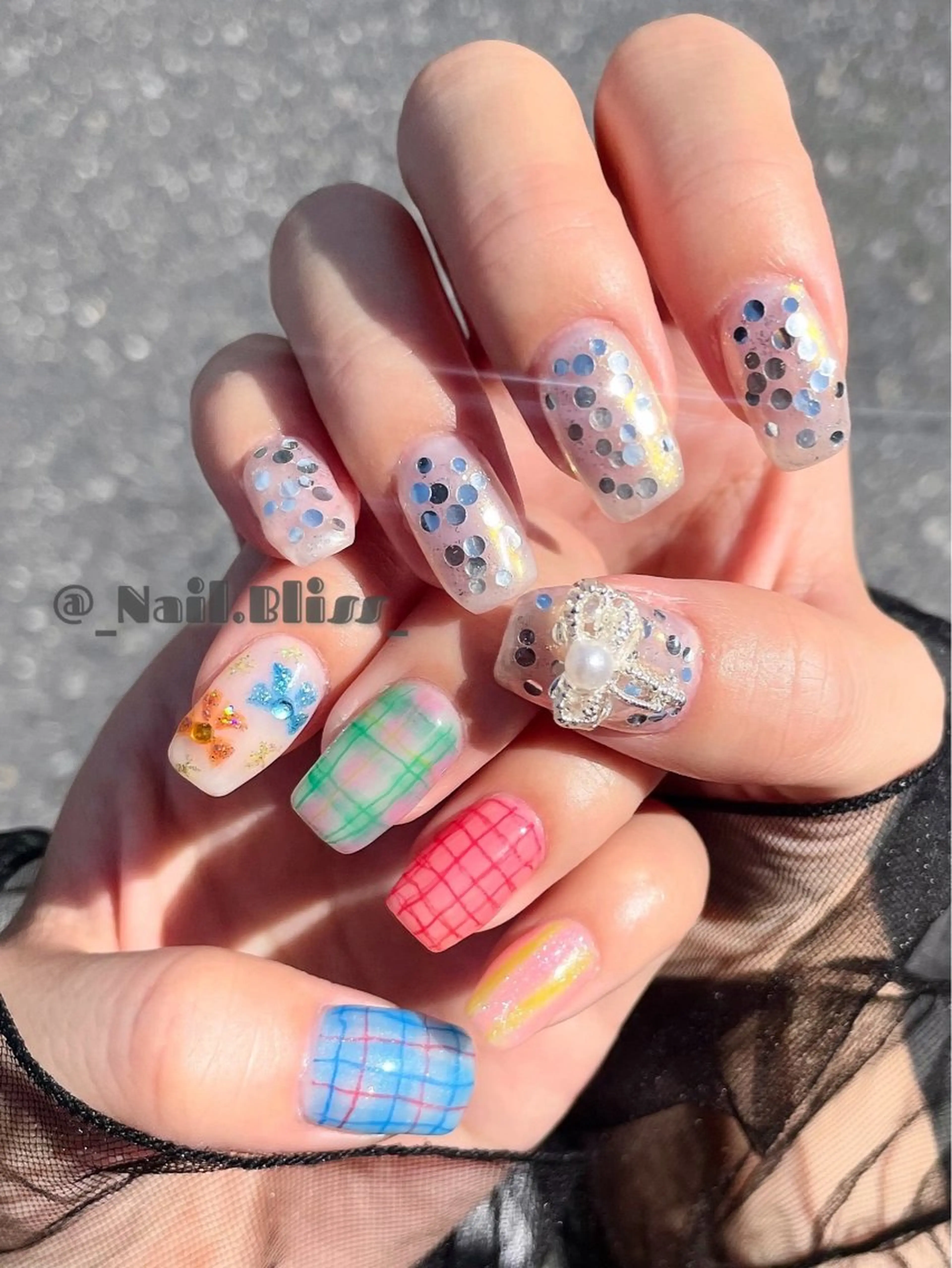 ネイル オーロラネイル キラキラネイル ハンドネイル NAIL BLISSのネイルデザイン