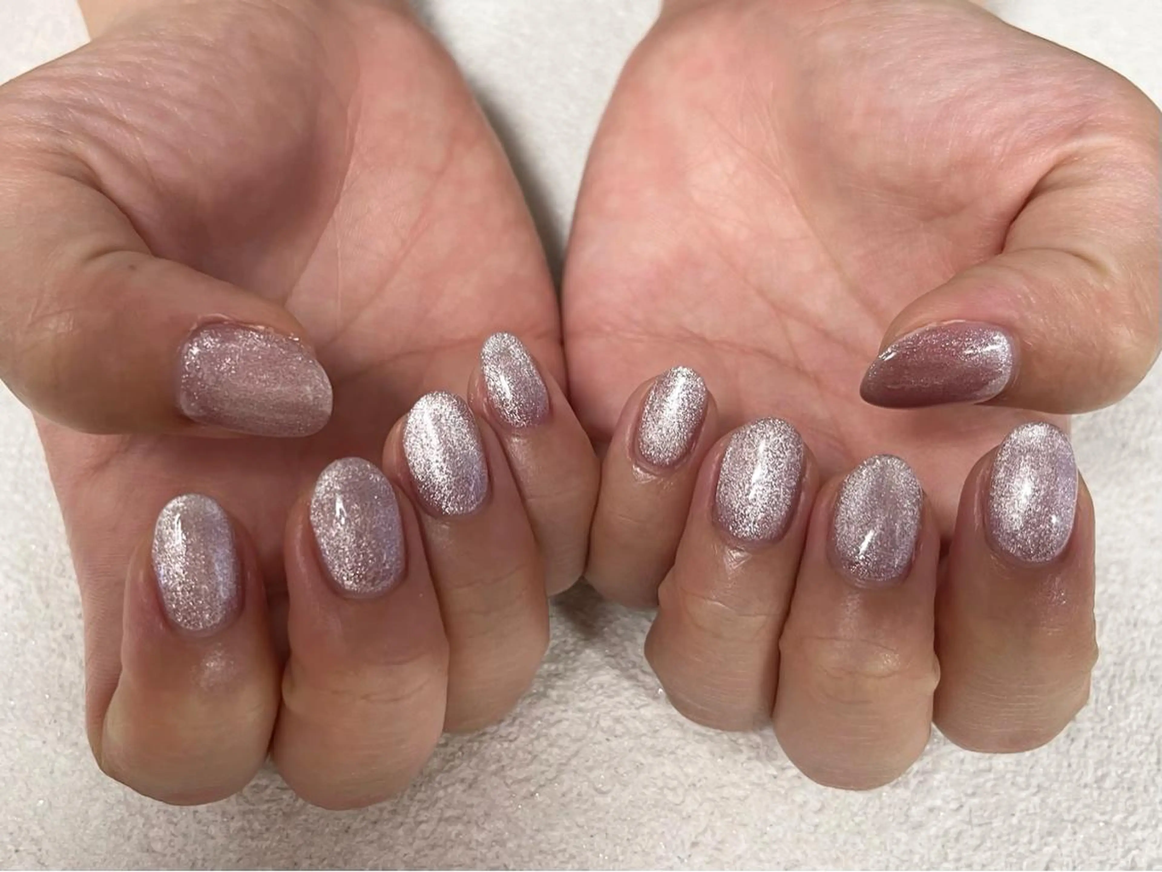 ネイル オーロラネイル フラワーネイル フットネイル フレンチネイル ジェルネイル ハンドネイル mogunail &blowのネイルデザイン