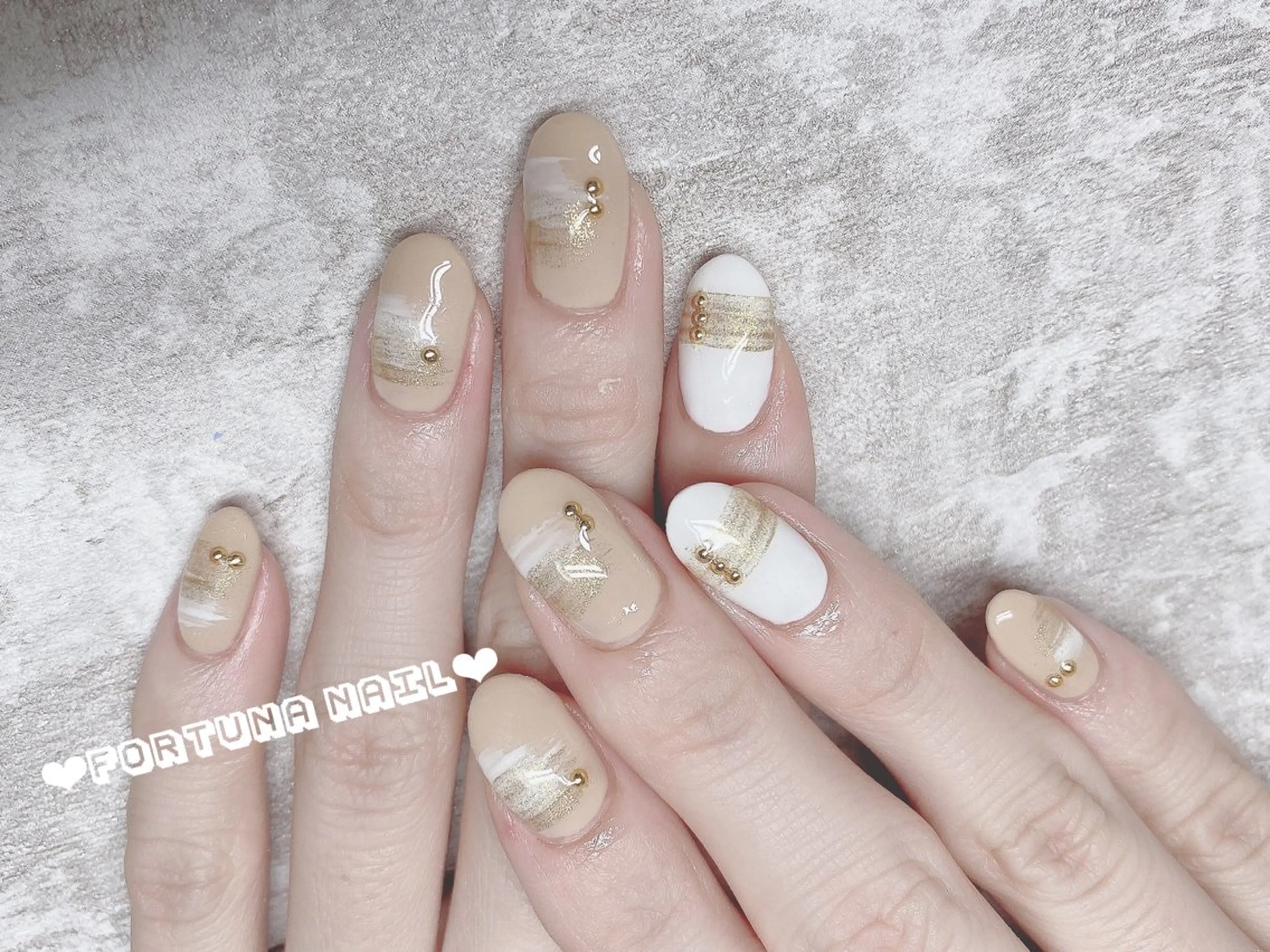 ネイル ハンドネイル ハンドケア Nail •Head スパFortunaのネイルデザイン