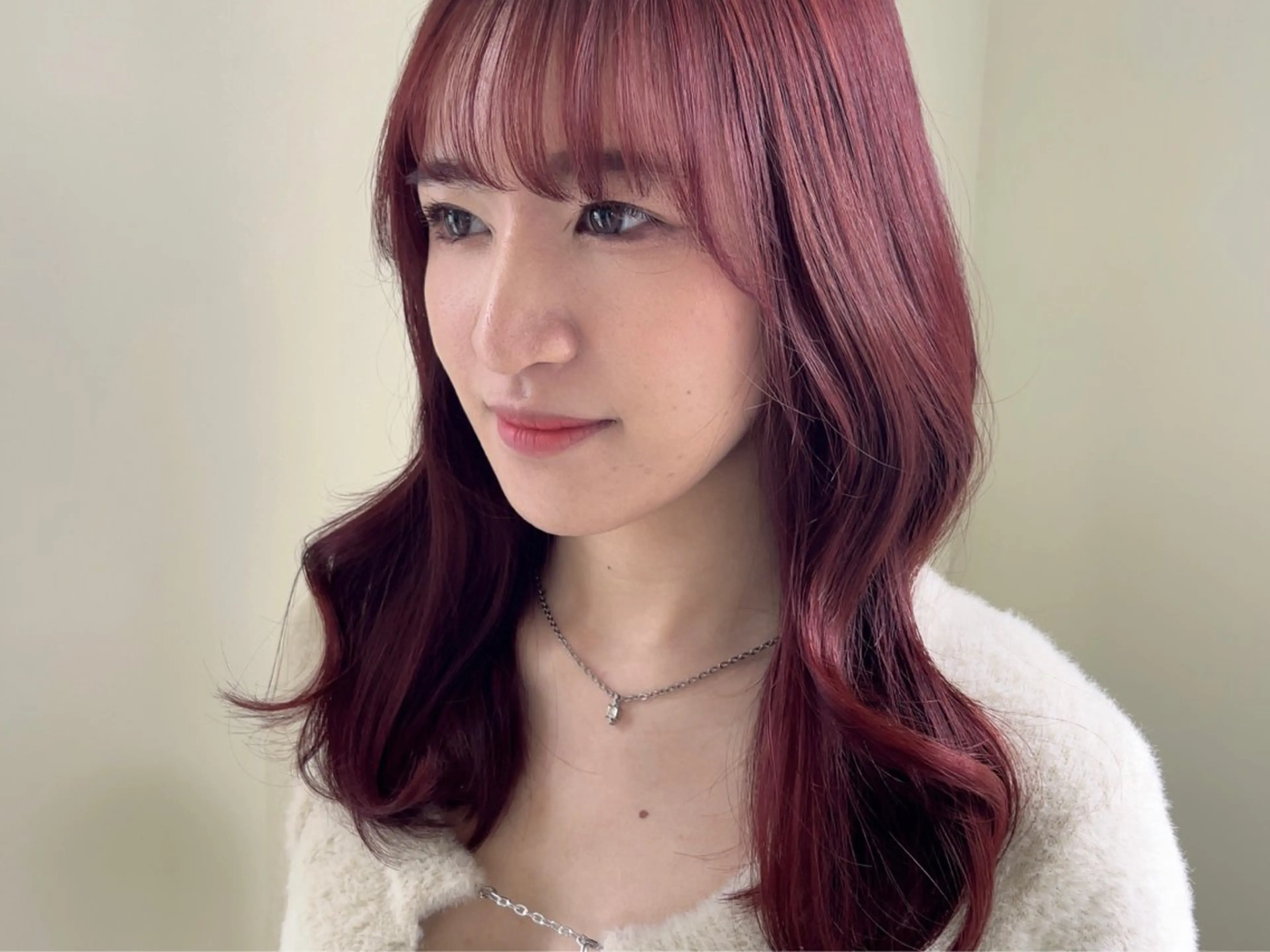 カラー ヤナギウチ エリカのヘアスタイル