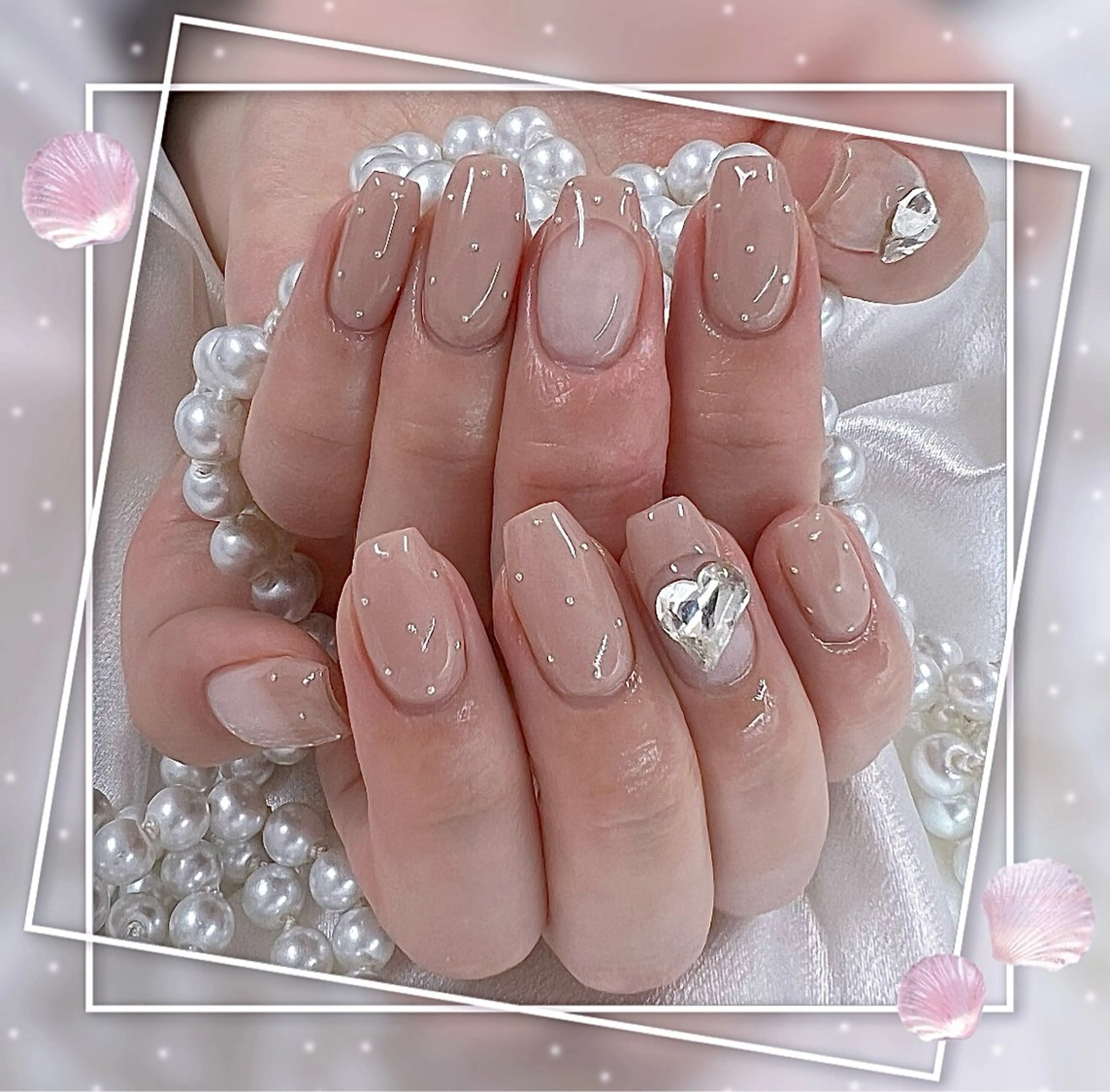 ネイル グラデーション キラキラネイル 韓国ネイル マグネットネイル ピンク ハンドネイル Chill Nailsalonのネイルデザイン