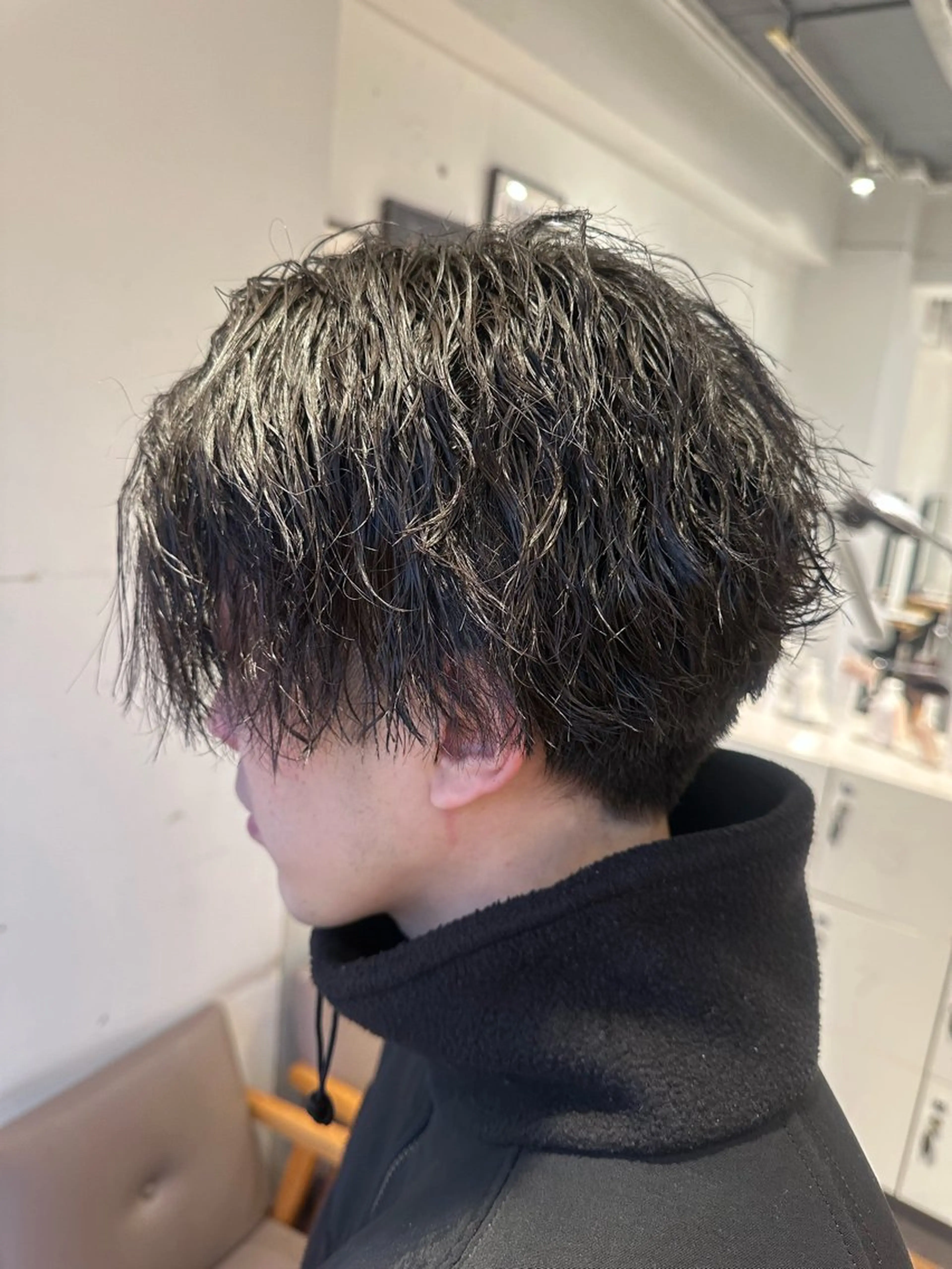 パーマ メンズ メンズパーマ ツイストスパイラルパーマ スパイラルパーマ カット パーマ EARTH AOBADAIのヘアスタイル