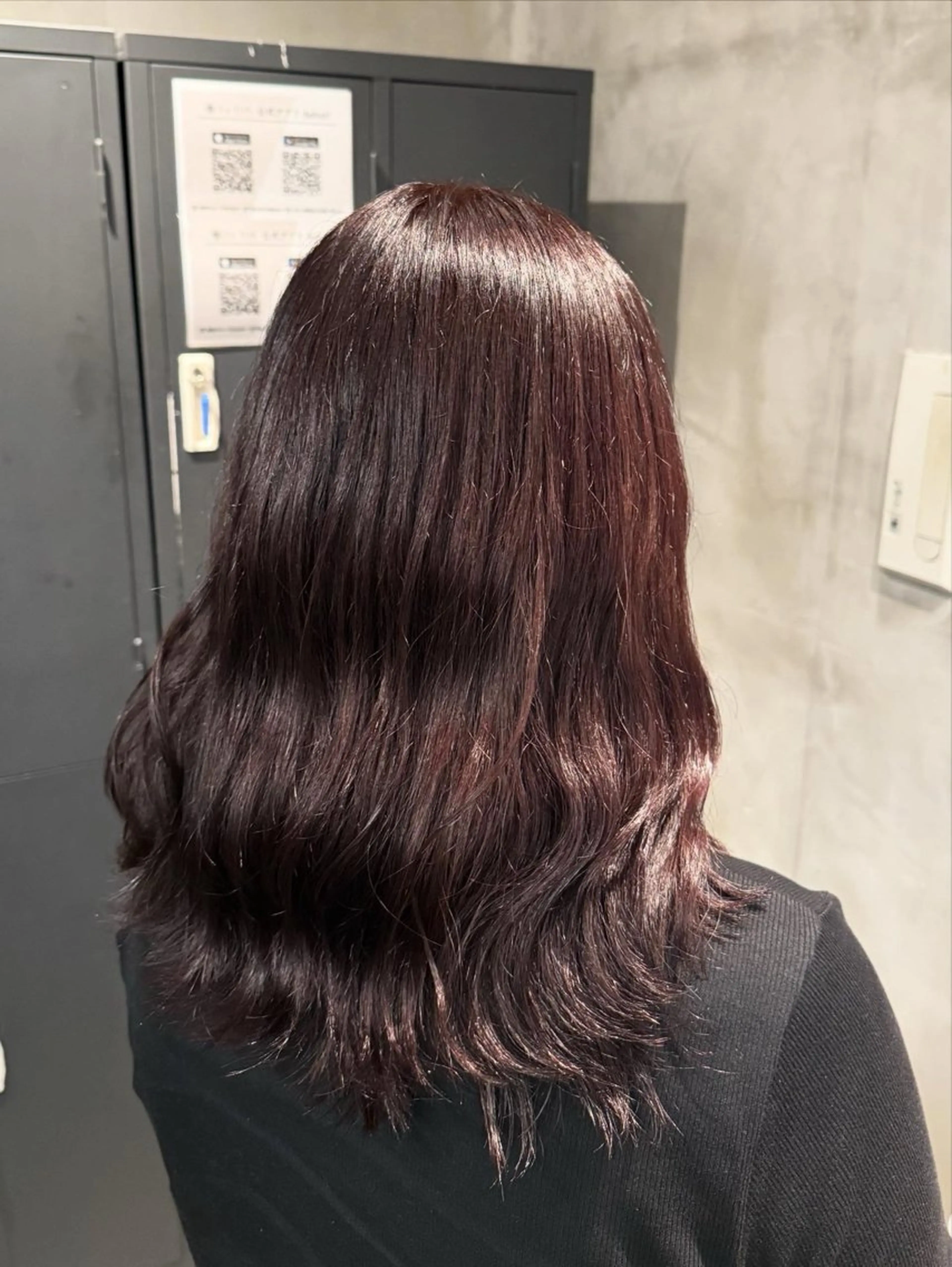 セミロング 黒木 美麗のヘアスタイル
