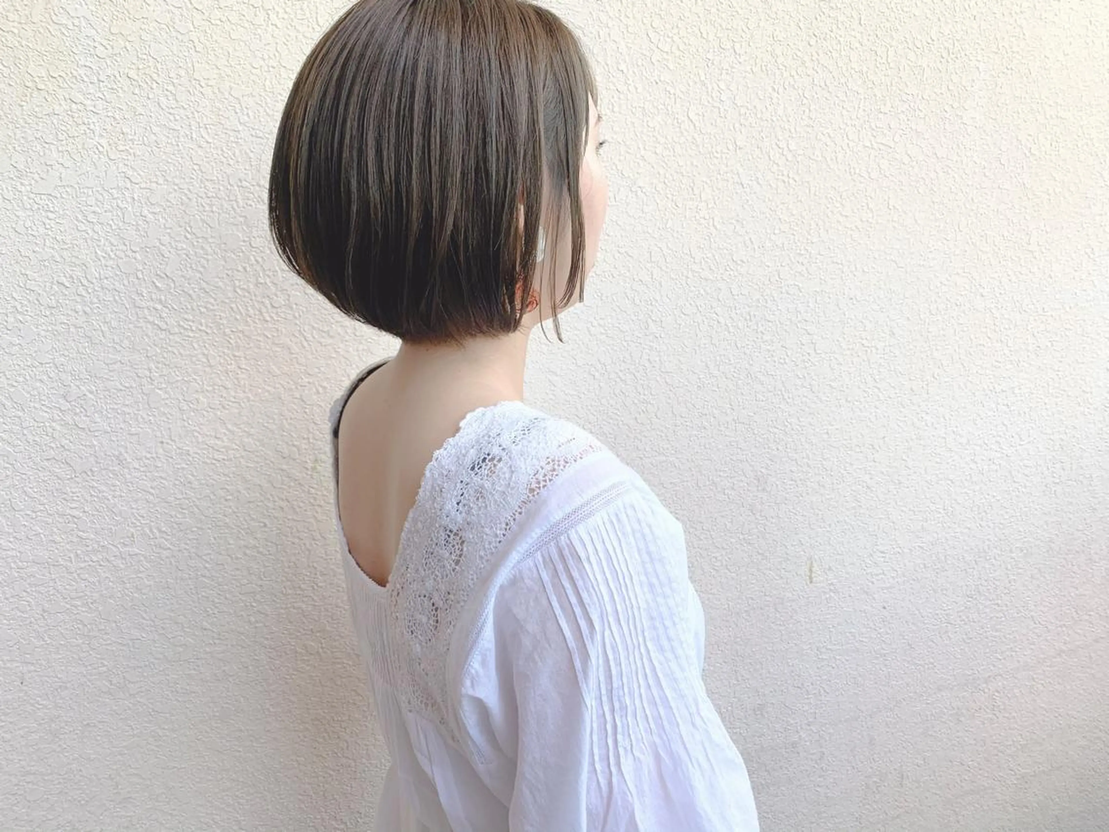 ショート カラー ベージュカラー くびれヘア トリートメント カット ヘアカラー トリートメント なかにし まゆみのヘアスタイル