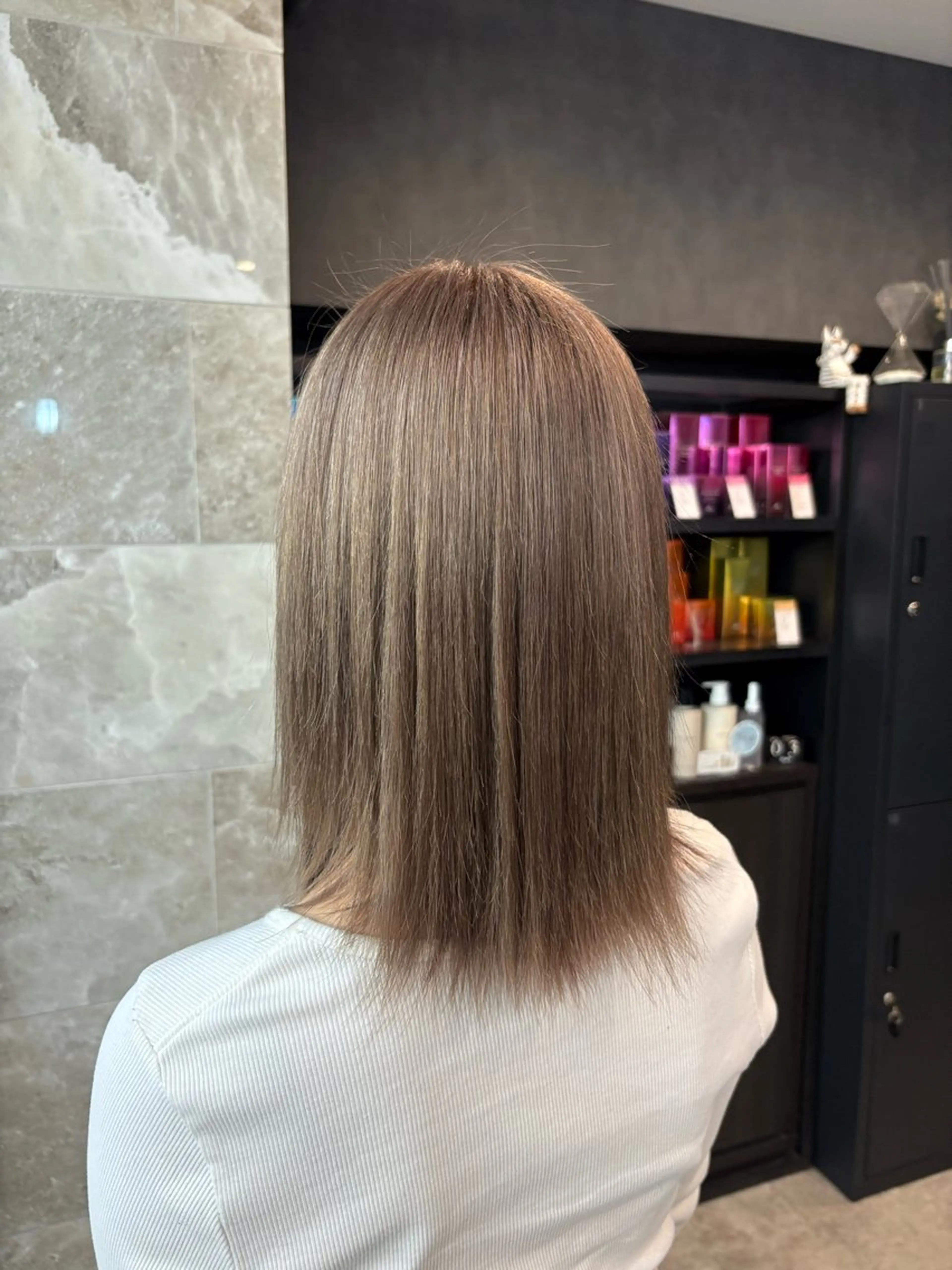 ミディアム sand clear横浜本店所属・似合わせレイヤー🌟 巻ける縮毛矯正みつきのヘアスタイル