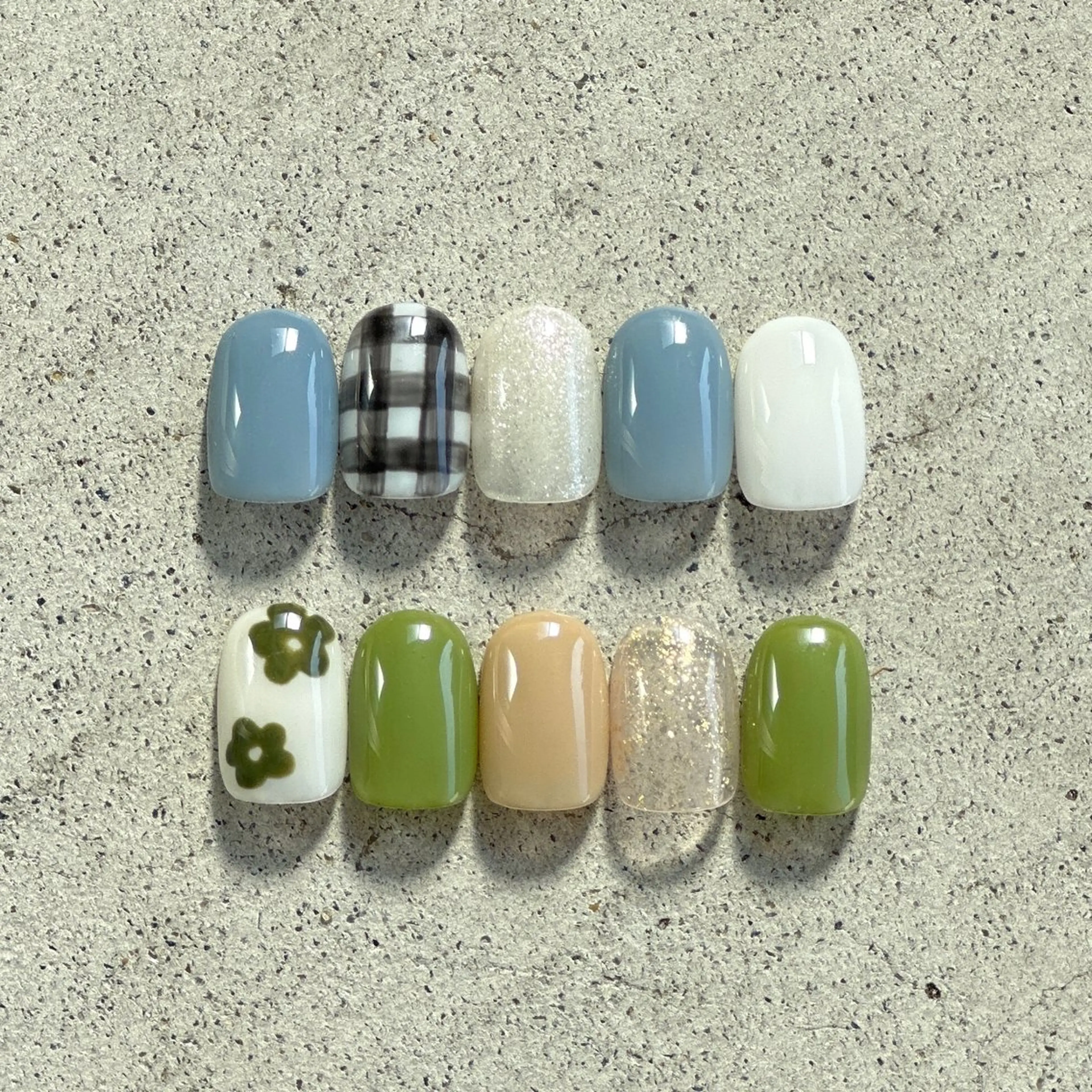 ネイル ハンドネイル mowa 🌿‬ kanaのネイルデザイン