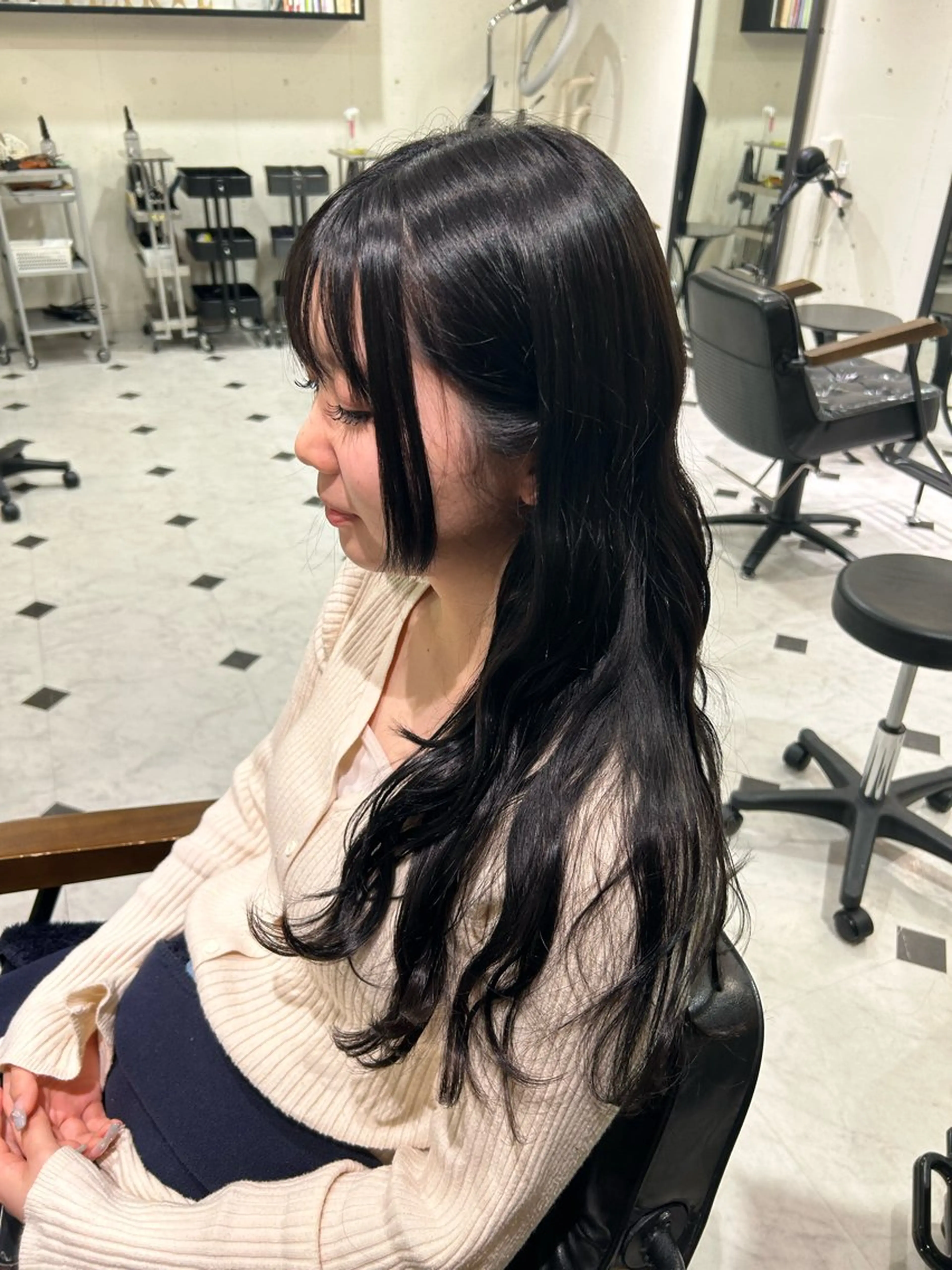 ロング カラー 🌟デザインカラー 久保悠那のヘアスタイル