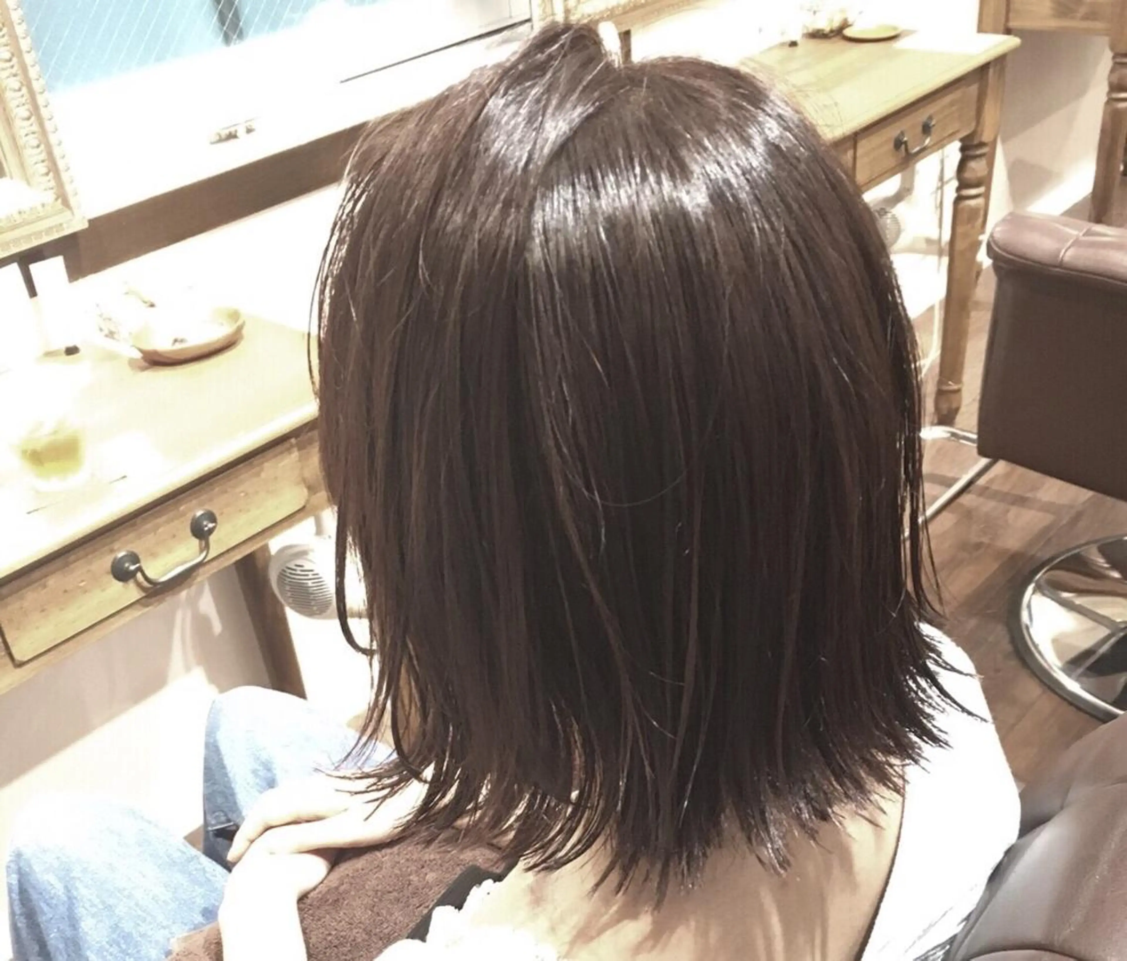 ショート カラー ヘアアレンジ 柔らか垢抜けｶﾗｰと ｶｯﾄ🫧ASUKAのヘアスタイル
