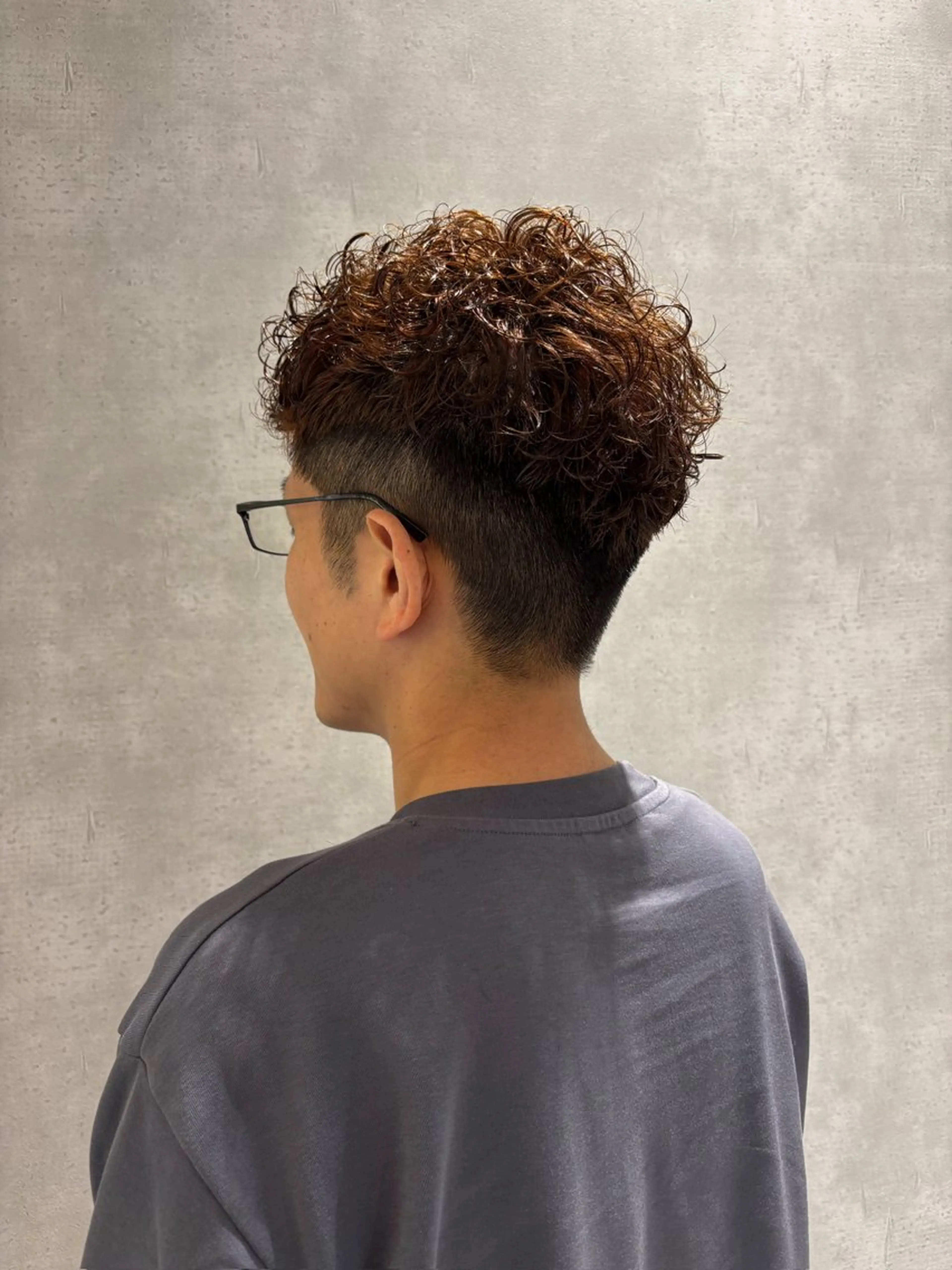 ショート パーマ メンズ メンズパーマ スパイラルパーマ カット パーマ 宮嶋 勇輔のヘアスタイル