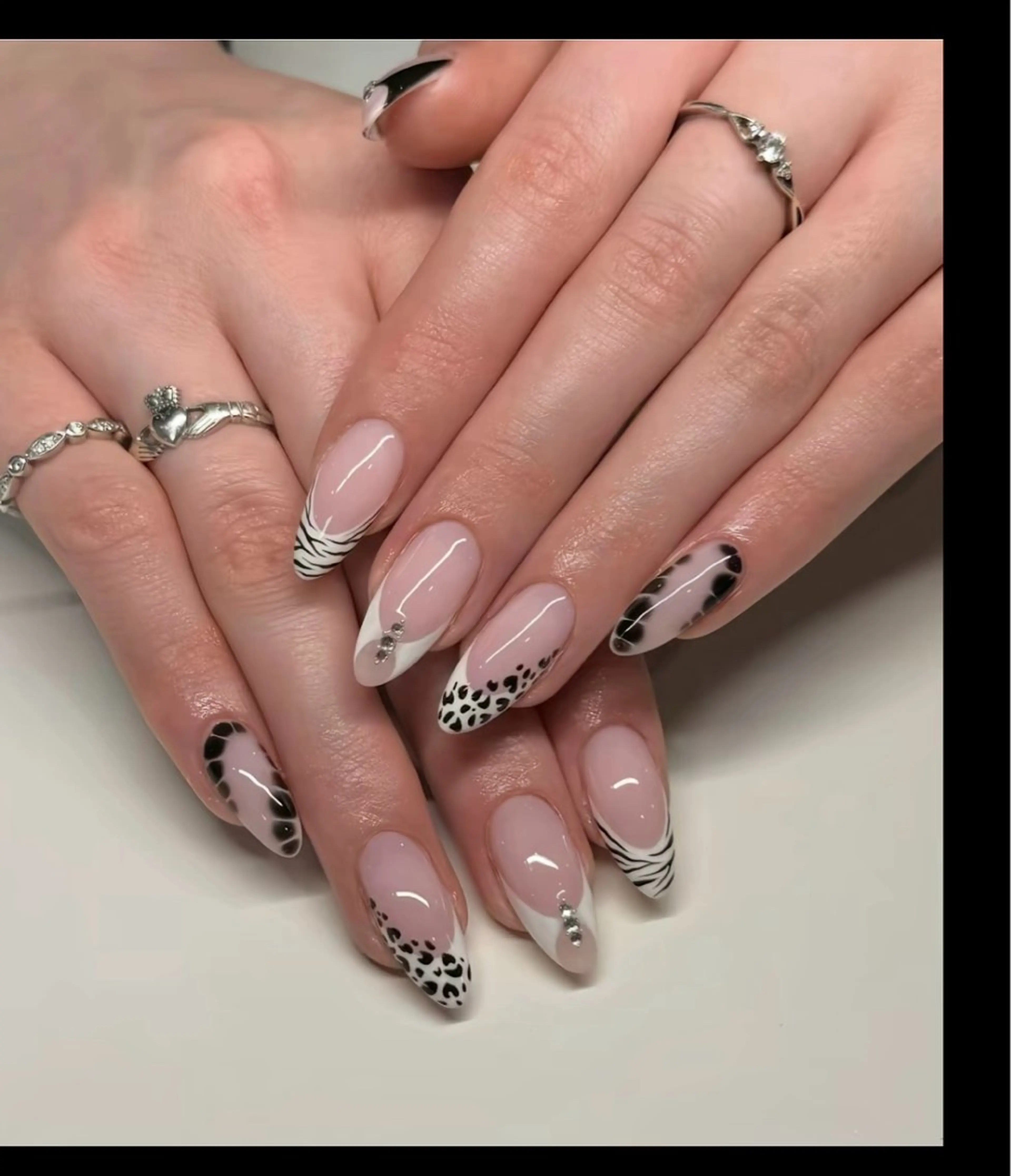 ネイル Hana Nailのネイルデザイン
